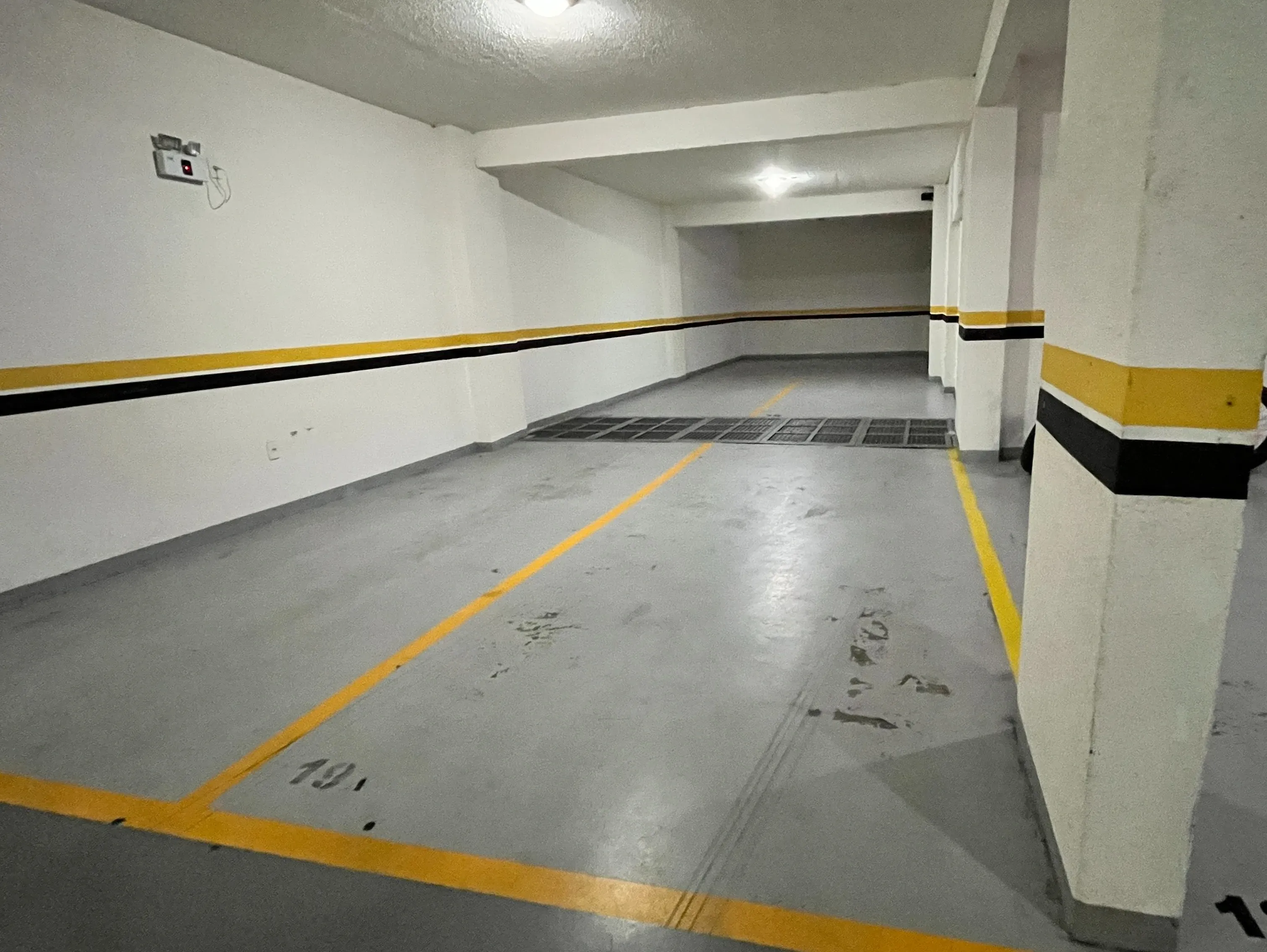 Apartamento alto padrão de 4 dormitórios proximo a Av. Central em BC