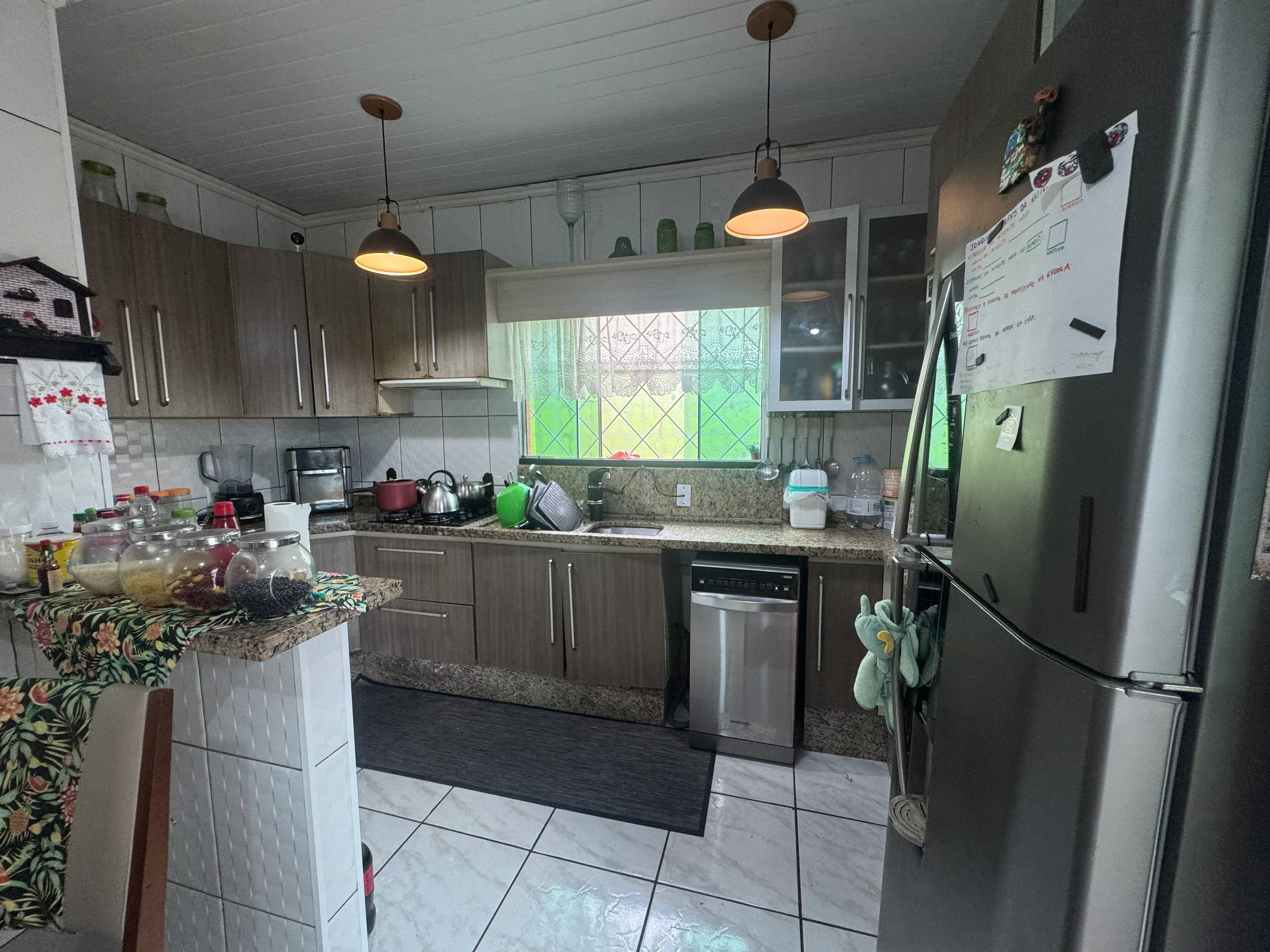 Casa ampla com piscina, 5 dormitórios sendo 2 suítes no bairro São Vicente em Itajaí/SC