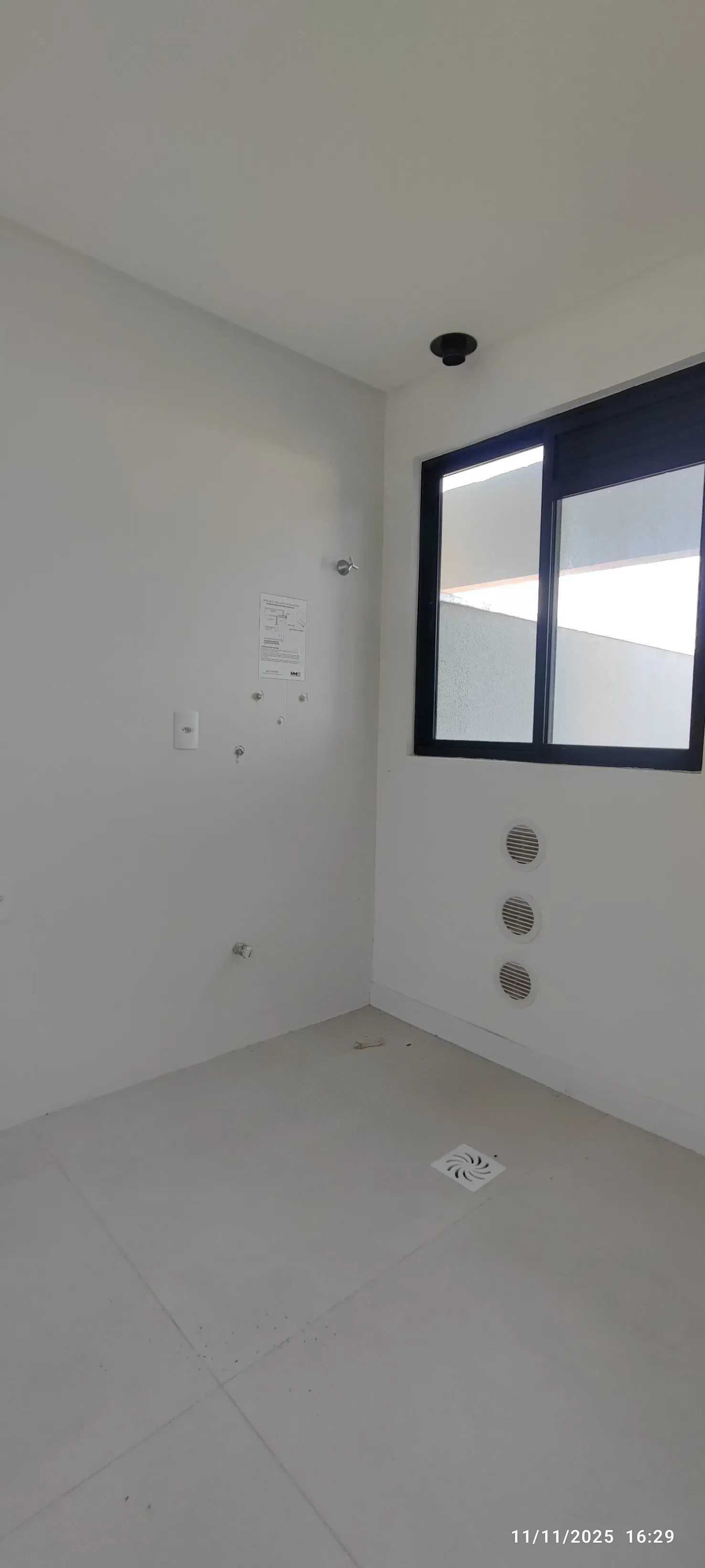 Apartamento diferenciado com 2 dormitórios sendo 1 suíte e 1 vaga, Bairro Dom Bosco | Itajaí/SC