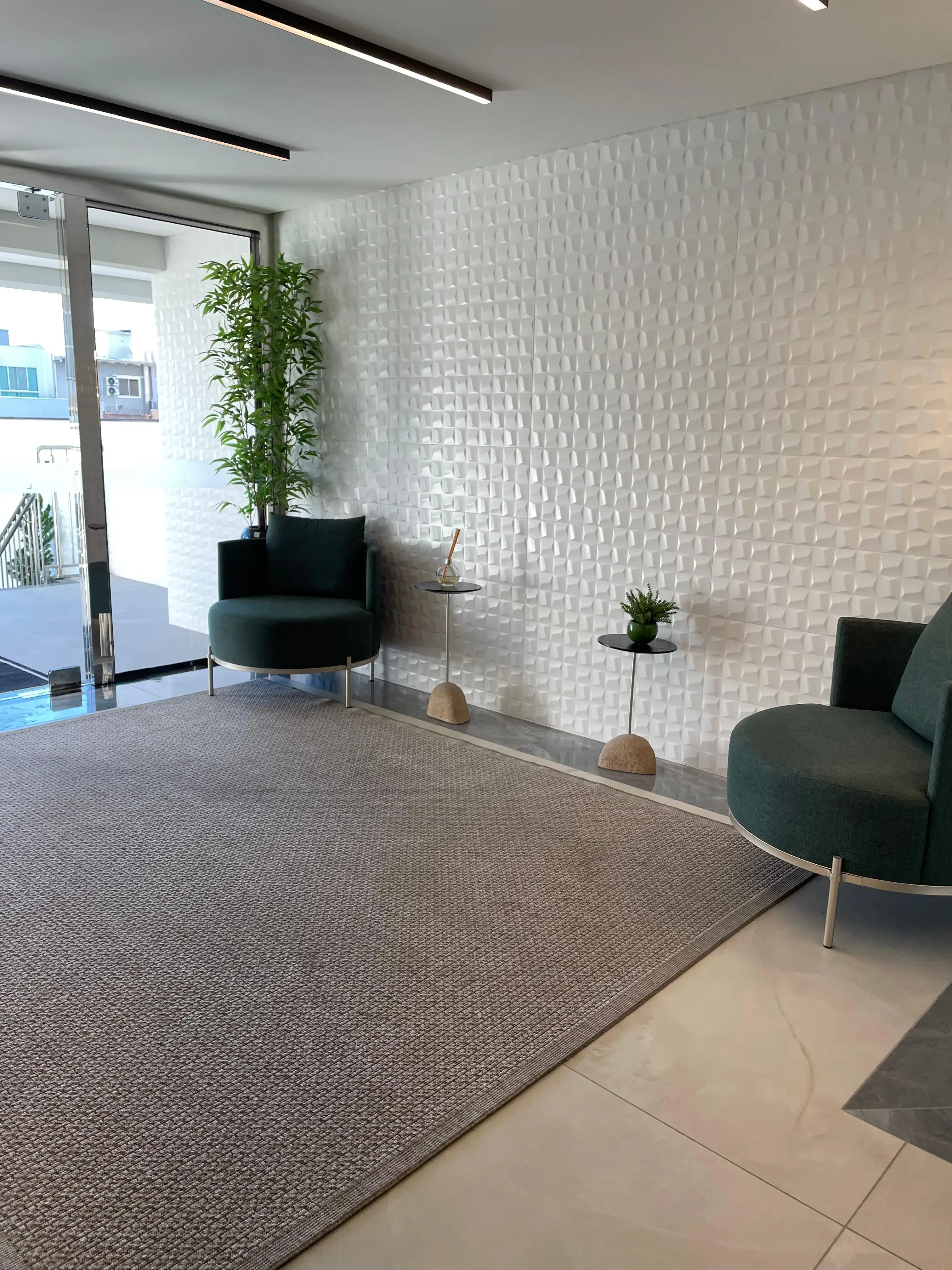 Apartamento diferenciado com 2 dormitórios sendo 1 suíte e 1 vaga, Bairro Dom Bosco | Itajaí/SC