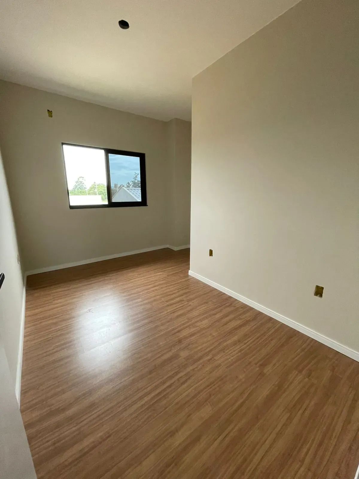 Sobrado com 3 dormitórios e 2 vagas de garagem | Palhoça/SC