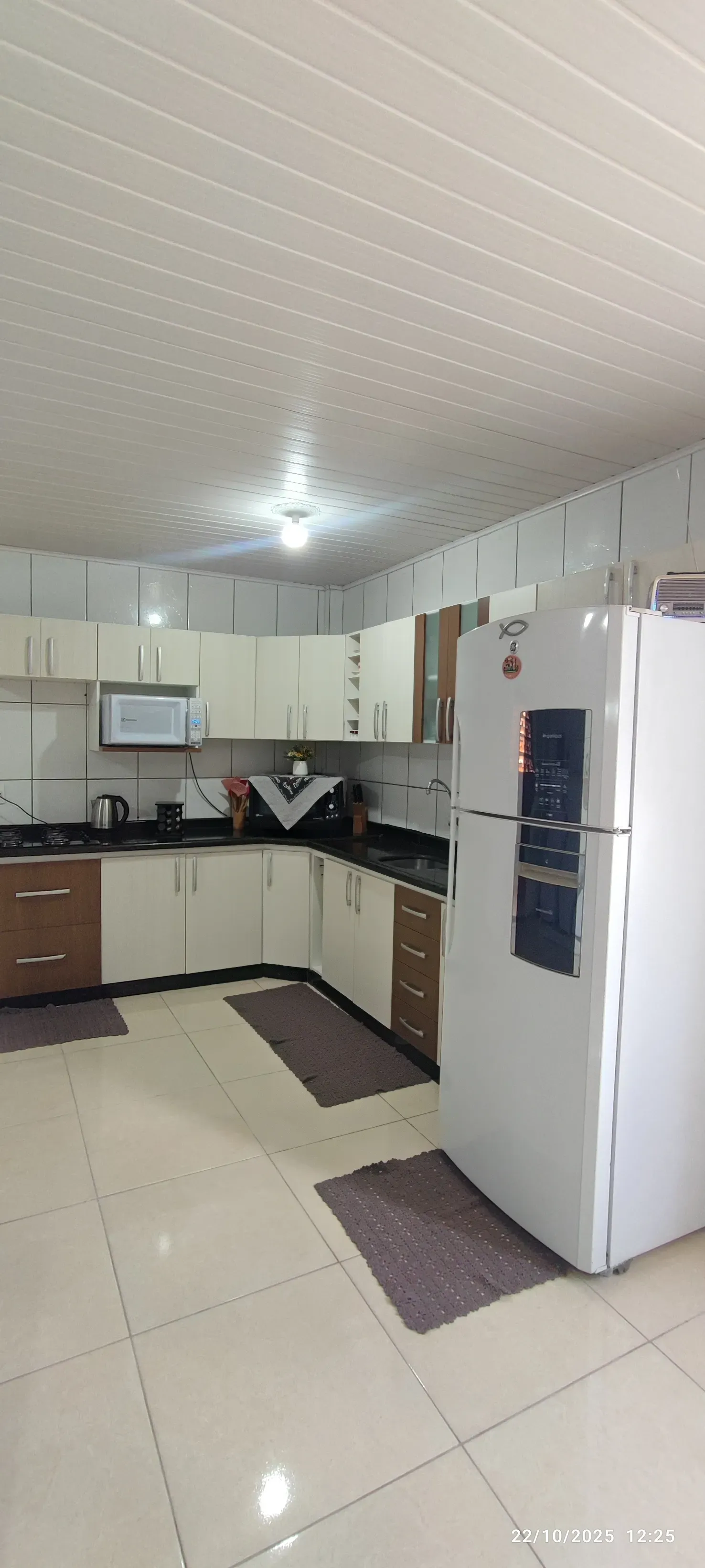 Casa com 2 dormitórios e 1 vaga de garagem no Bairro São Vicente em Itajaí/SC