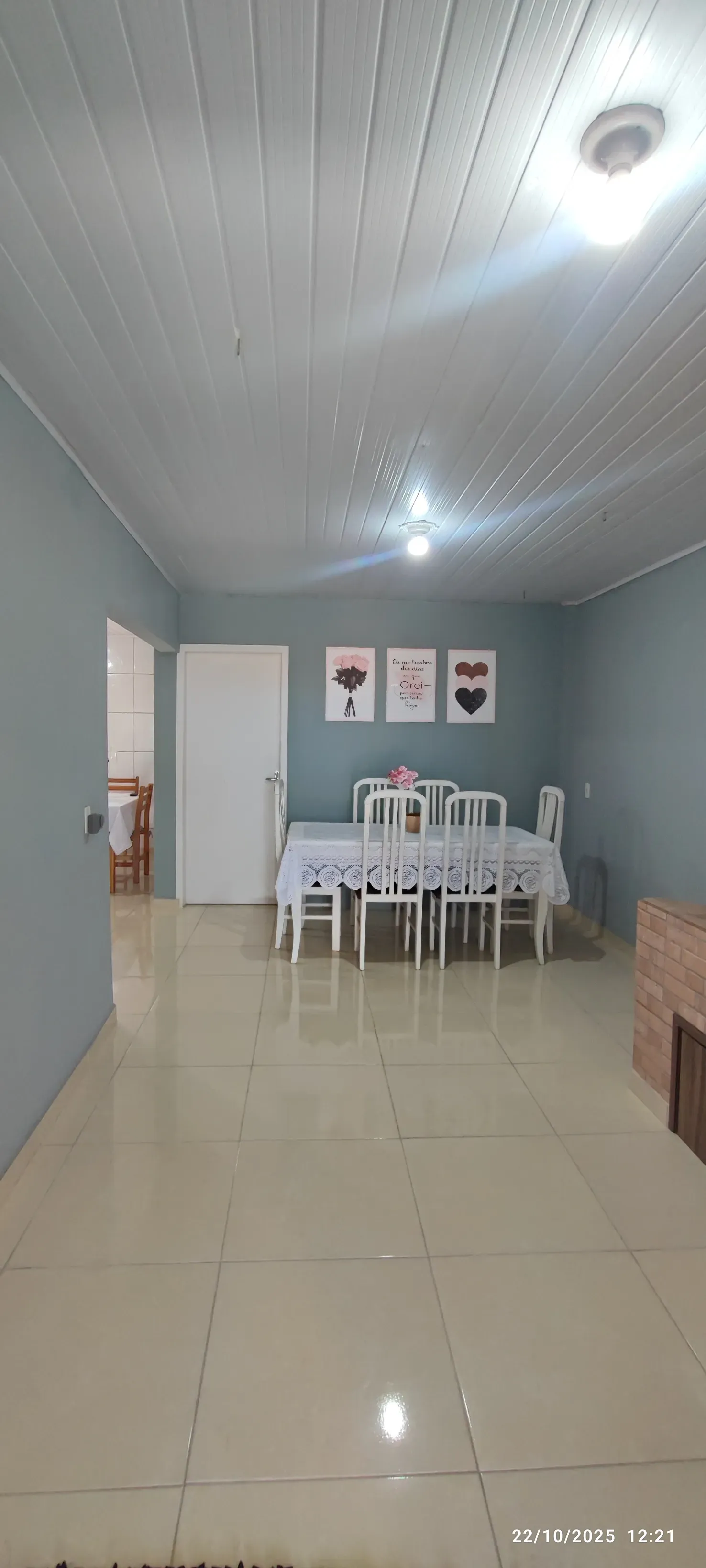 Casa com 2 dormitórios e 1 vaga de garagem no Bairro São Vicente em Itajaí/SC