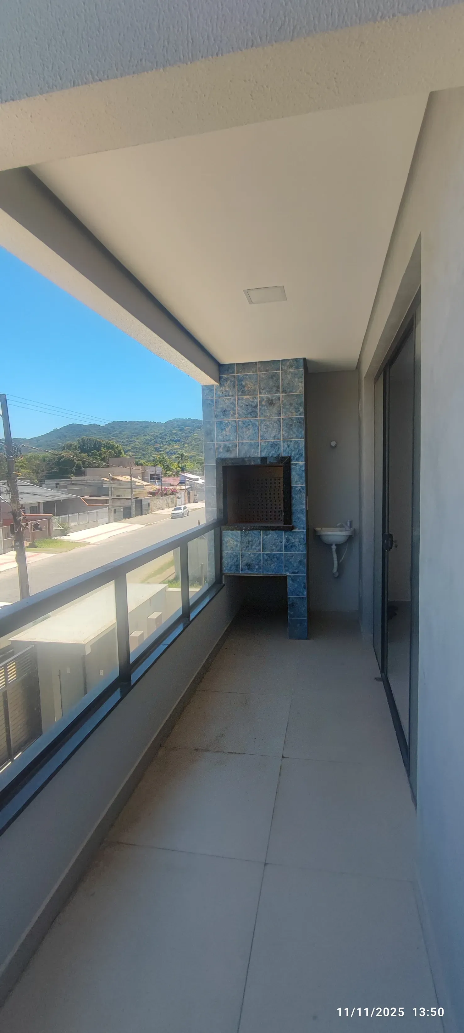 Apartamento com 2 dormitórios sendo 1 suíte e 1 vaga de garagem | Gravatá – Navegantes/SC
