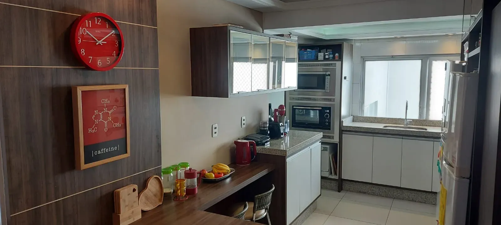 Apartamento com 3 dormitórios sendo 1 suíte e 1 vagas de garagem no Centro de Itajaí/SC