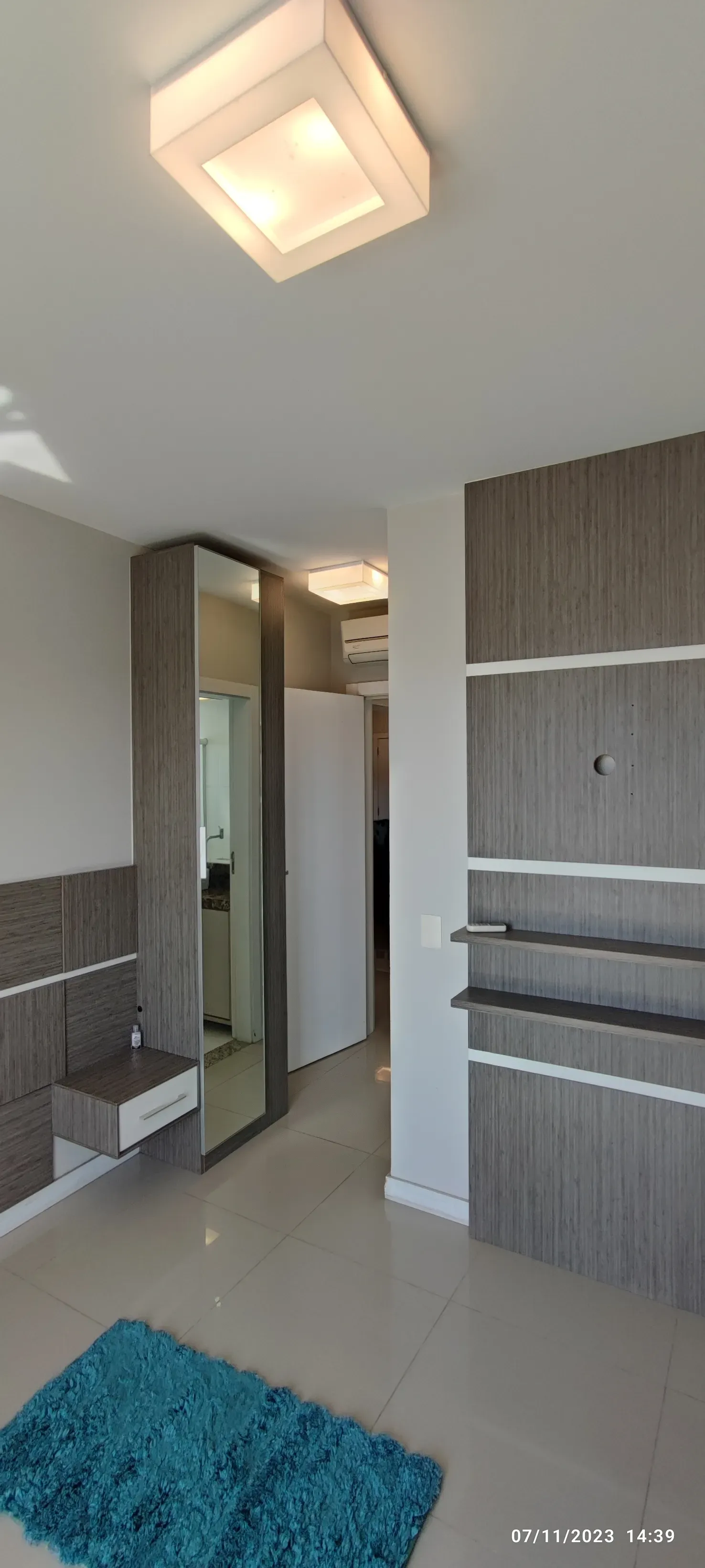 Apartamento com 2 dormitórios sendo 1 suíte e 1 vaga de garagem - São João Itajaí/SC