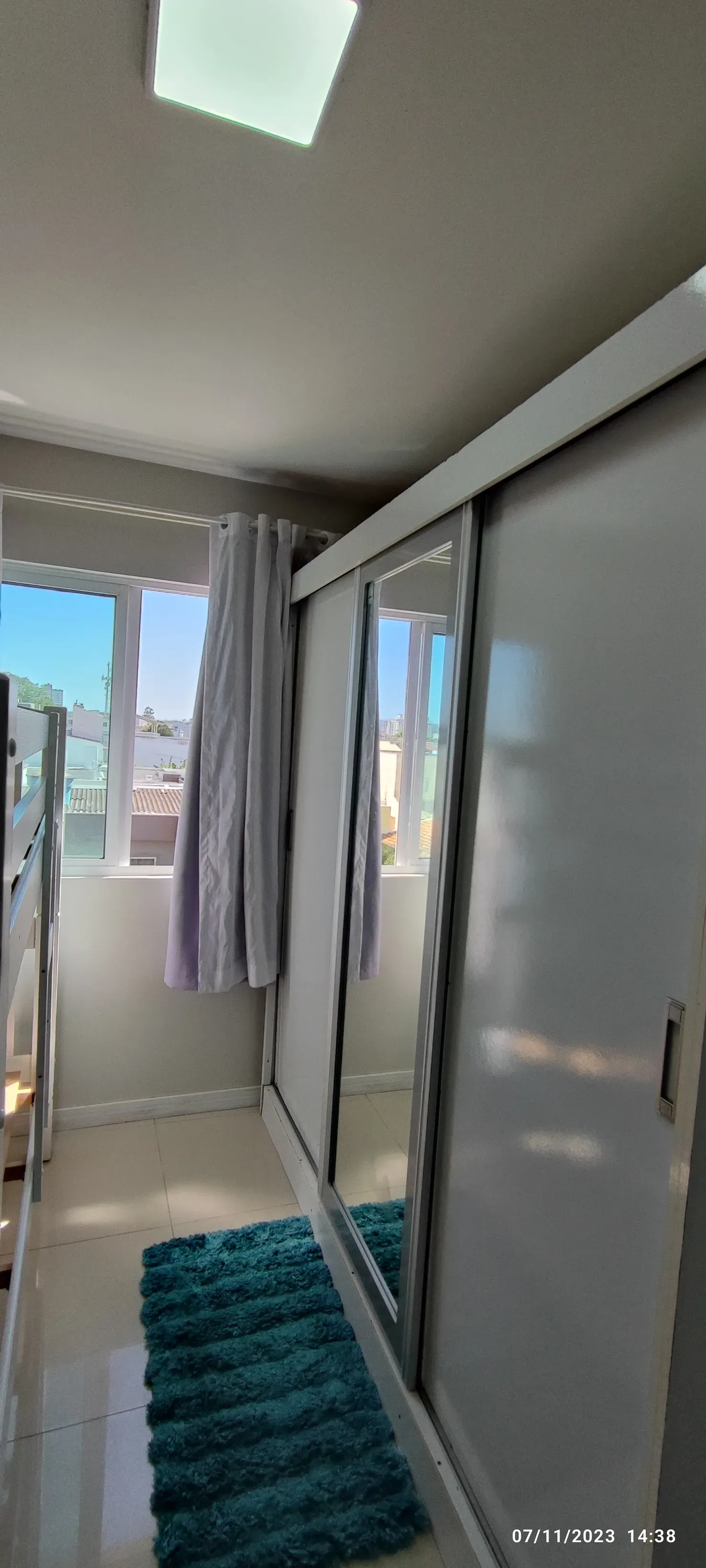 Apartamento com 2 dormitórios sendo 1 suíte e 1 vaga de garagem - São João Itajaí/SC