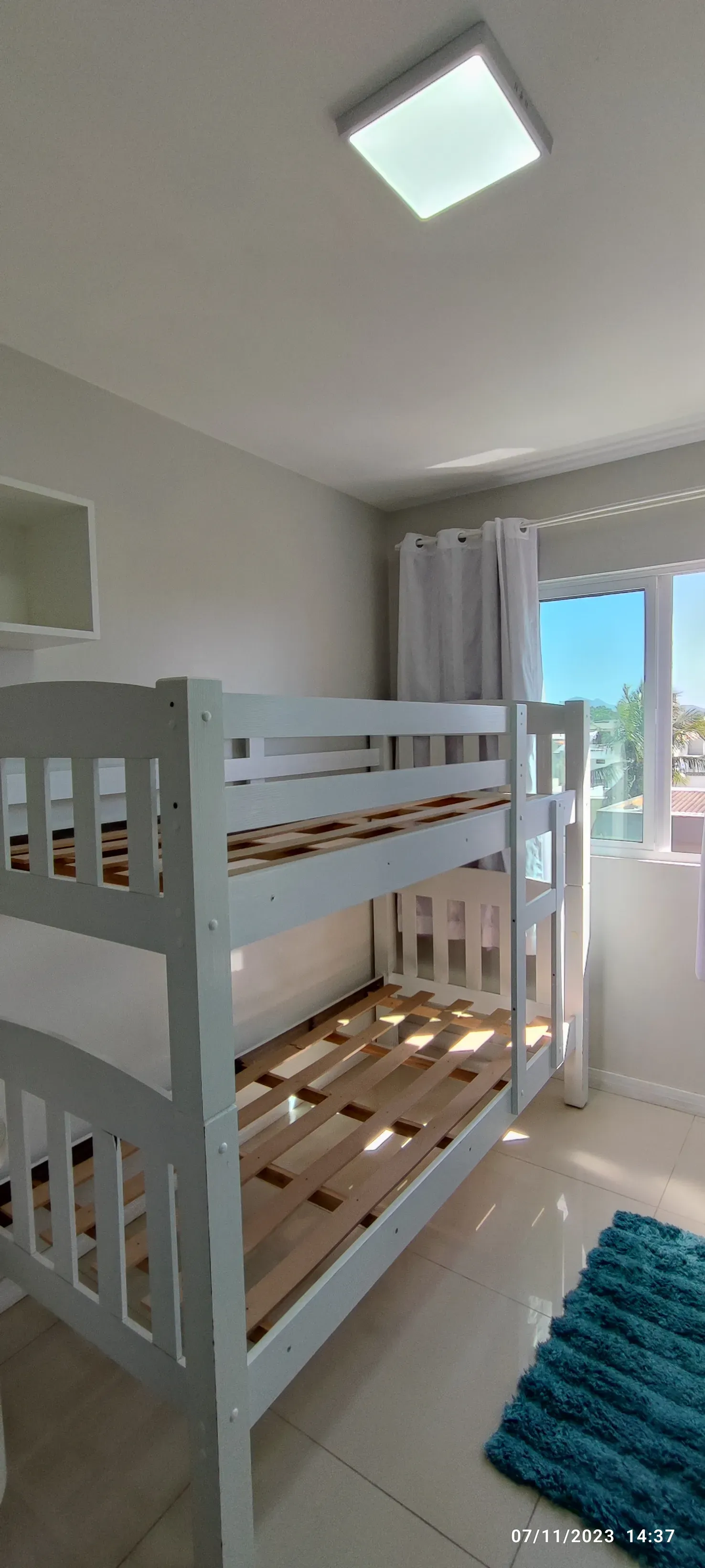 Apartamento com 2 dormitórios sendo 1 suíte e 1 vaga de garagem - São João Itajaí/SC