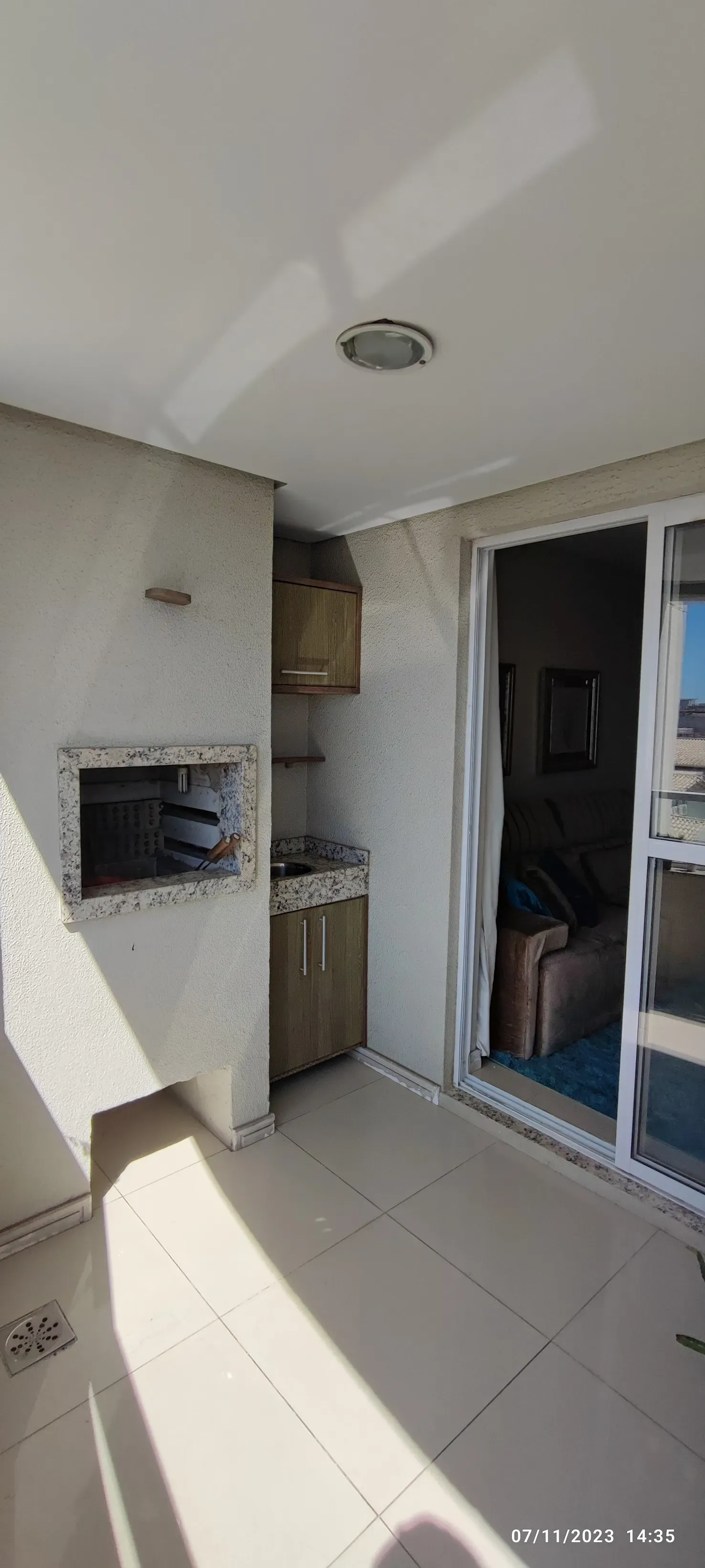 Apartamento com 2 dormitórios sendo 1 suíte e 1 vaga de garagem - São João Itajaí/SC