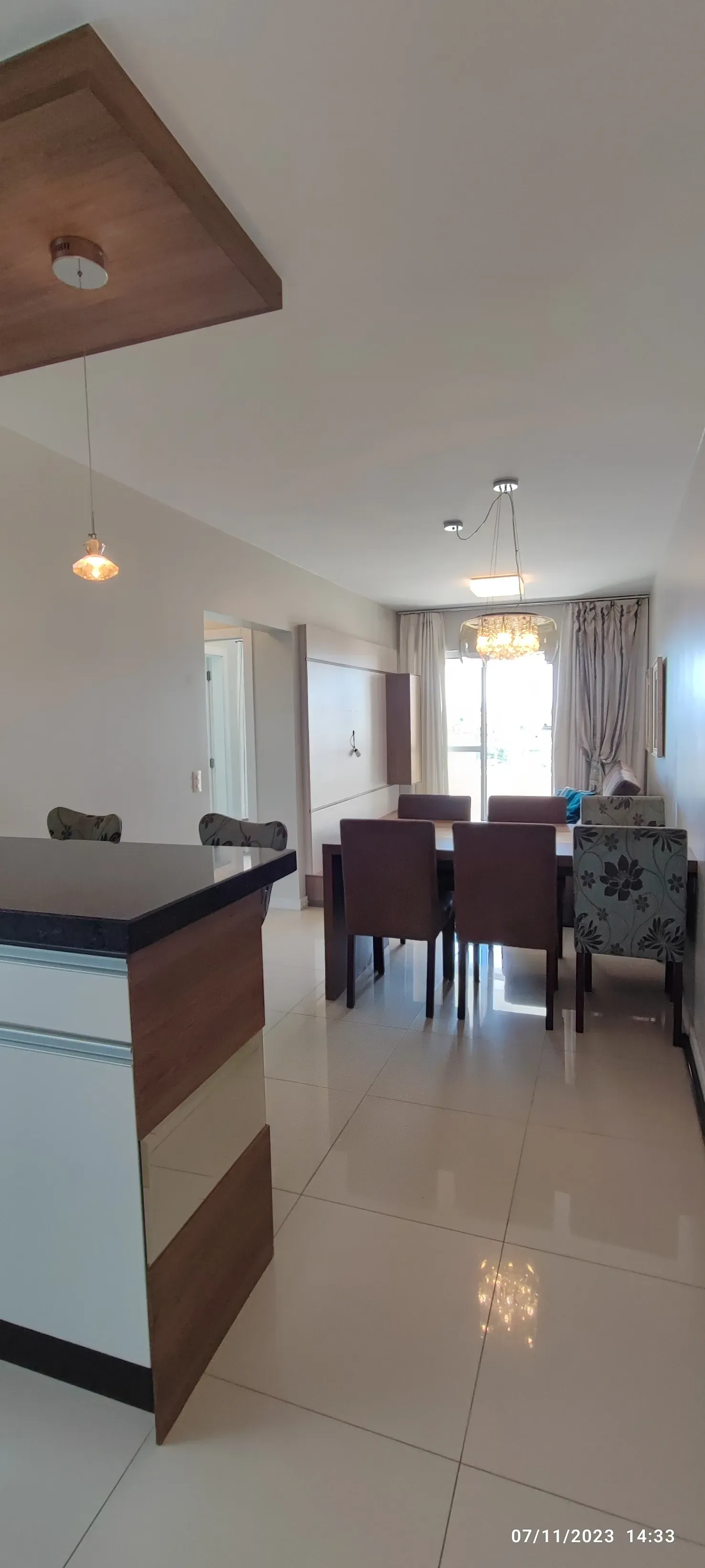 Apartamento com 2 dormitórios sendo 1 suíte e 1 vaga de garagem - São João Itajaí/SC