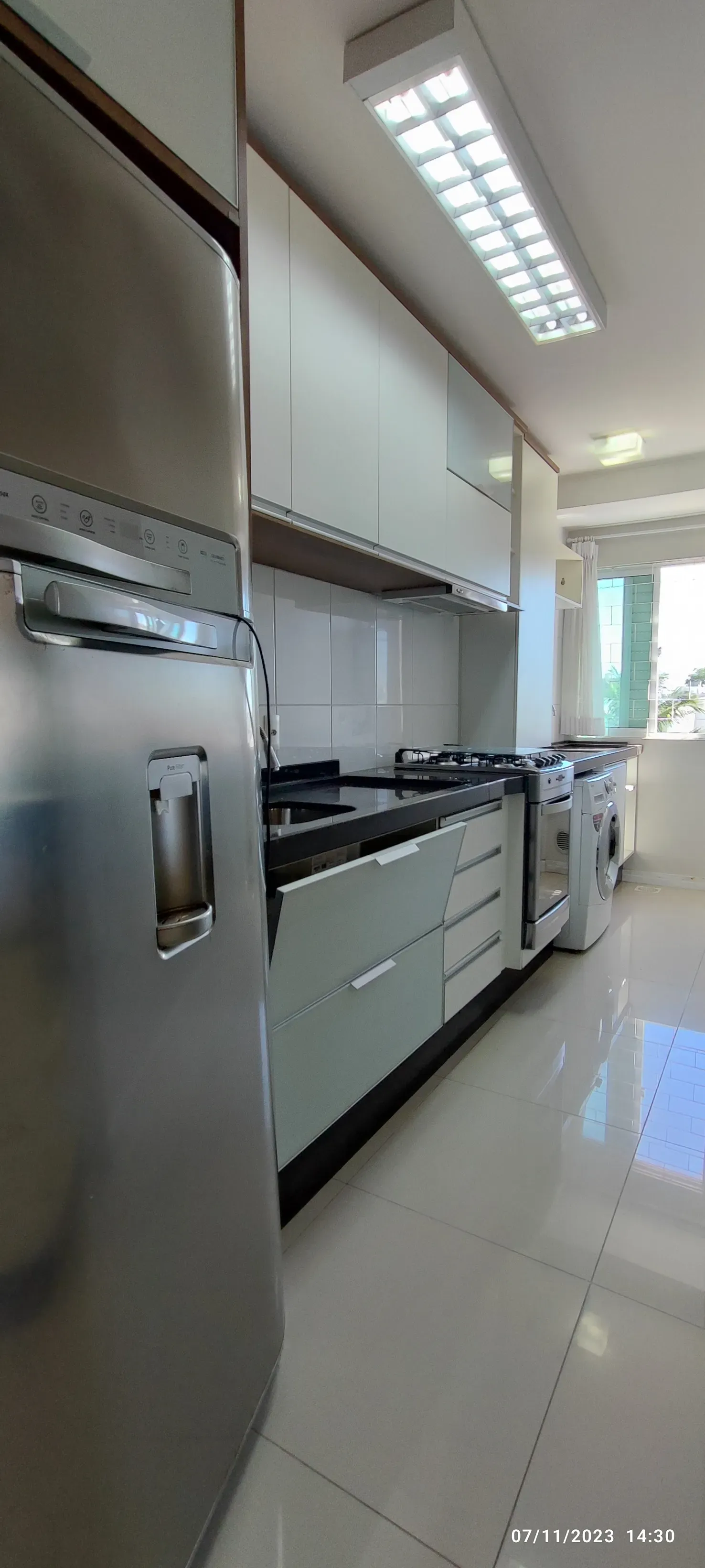 Apartamento com 2 dormitórios sendo 1 suíte e 1 vaga de garagem - São João Itajaí/SC