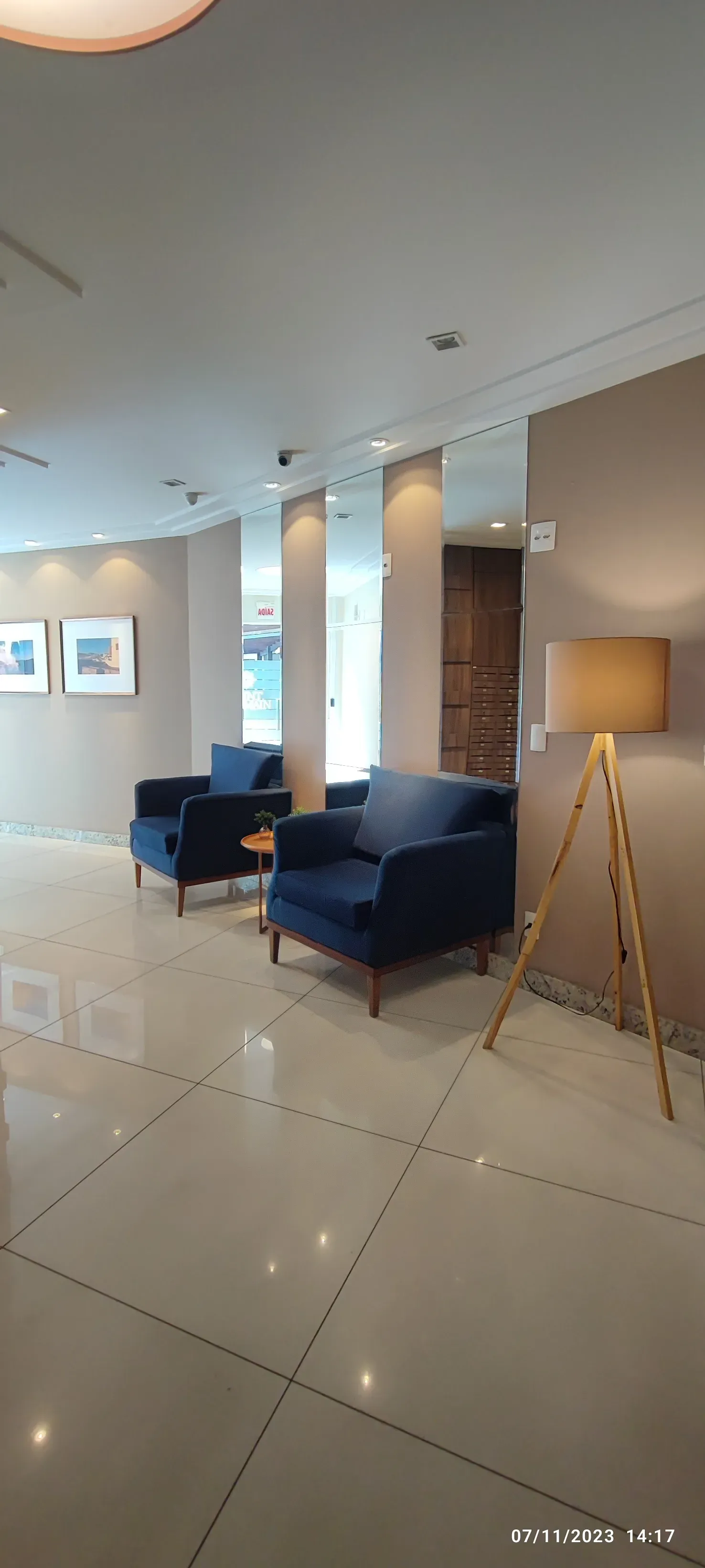 Apartamento com 2 dormitórios sendo 1 suíte e 1 vaga de garagem - São João Itajaí/SC