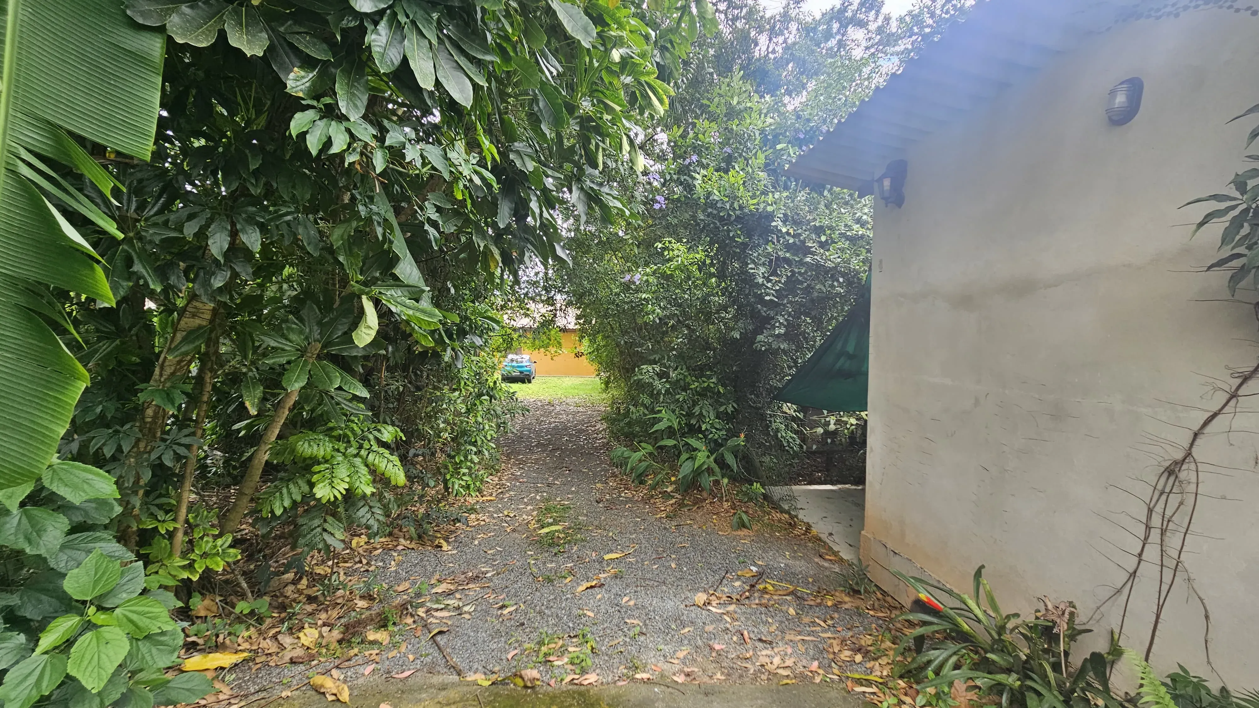 Terreno exclusivo pé na areia com 2.000m² ideal para construtoras, na Praia de Armação, Penha/SC