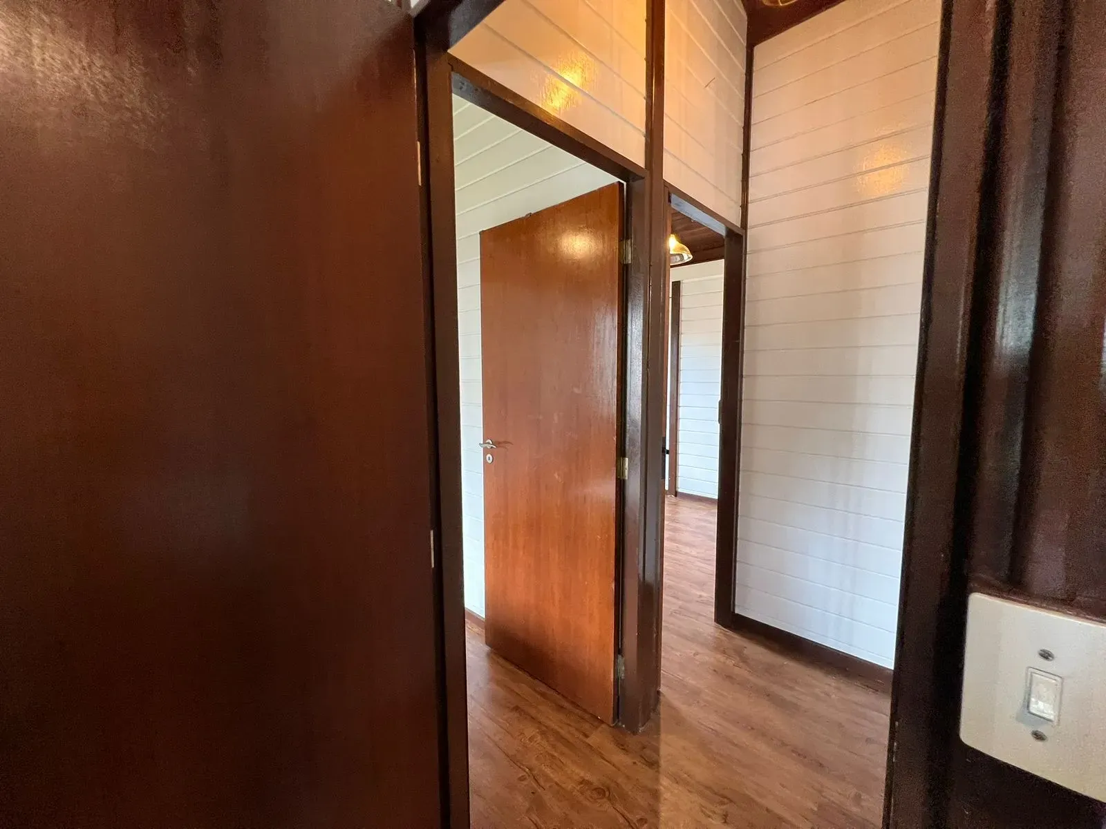 Casa com 3 dormitórios sendo 1 suíte e 1 vaga de garagem no Bairro Cabeçudas em Itajaí/SC