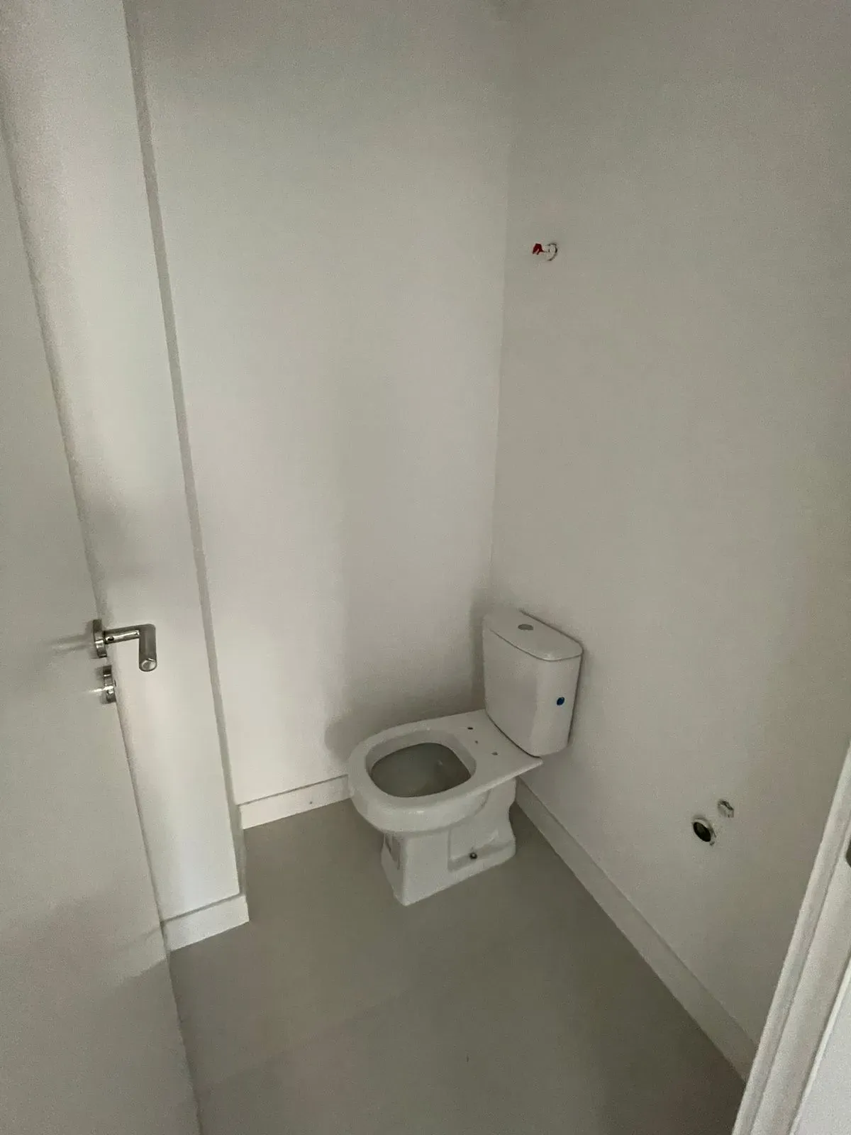 Apartamento com 4 dormitórios sendo 4 suítes e 4 vagas de garagem em Itapema/SC