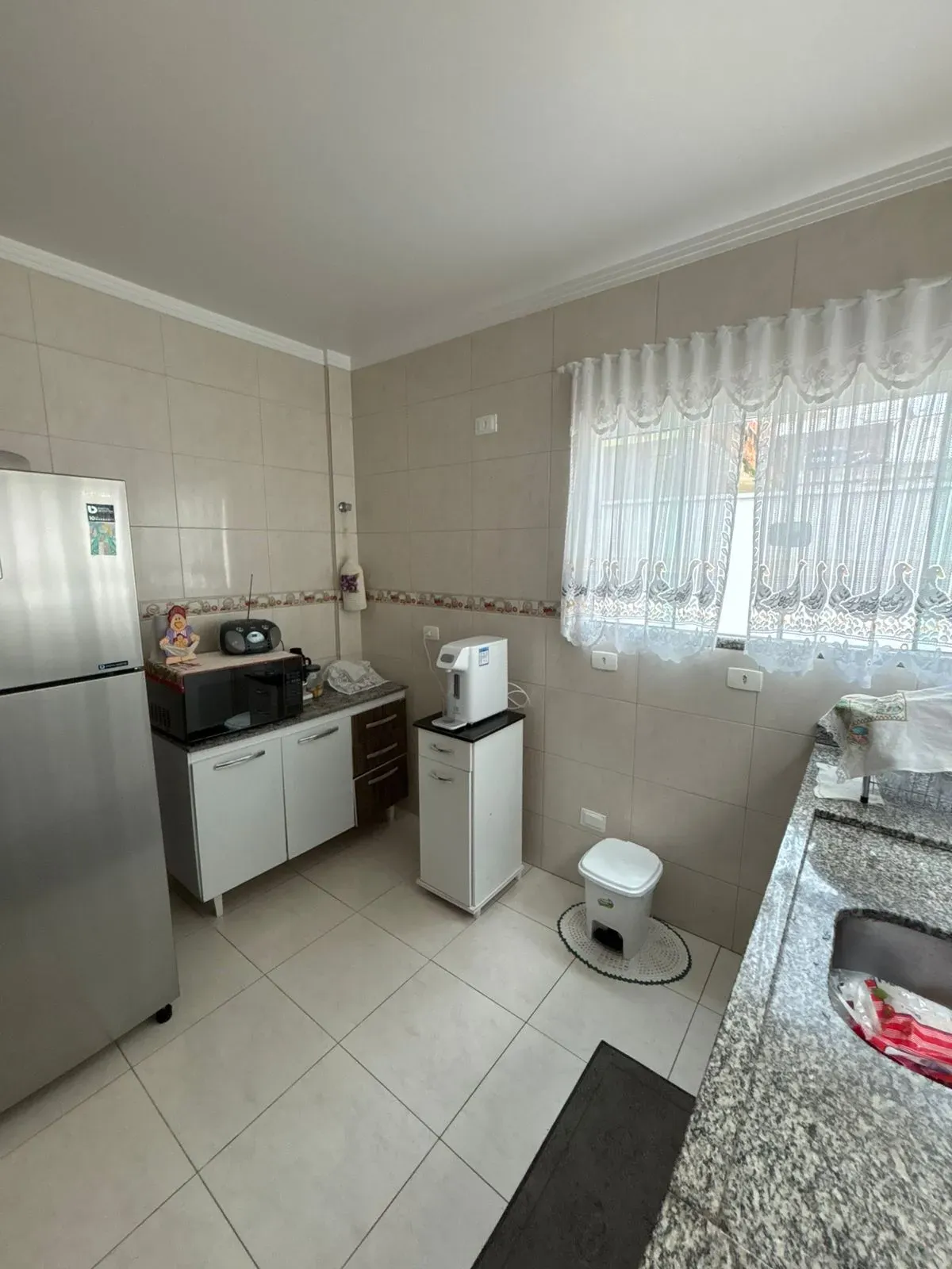 Casa com 3 dormitórios sendo 1 suíte e 4 vagas de garagem em Balneário Camboriú/SC