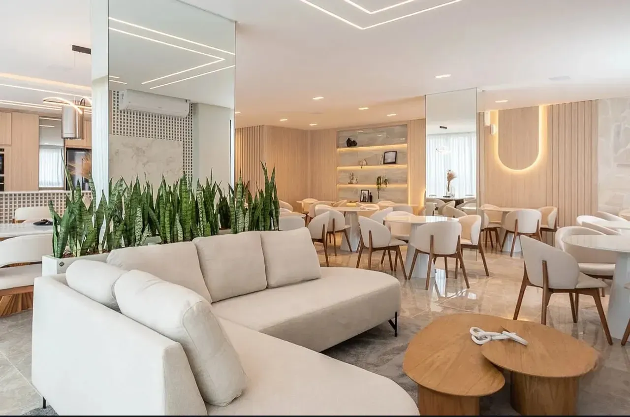 Apartamento com 2 dormitórios sendo 1 suíte e 1 vaga de garagem no Fazenda em Itajaí