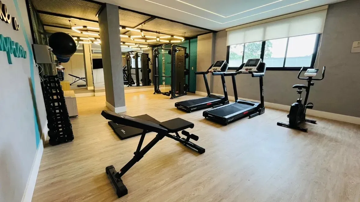 Apartamento com 2 dormitórios sendo 1 suíte e 1 vaga de garagem no Fazenda em Itajaí