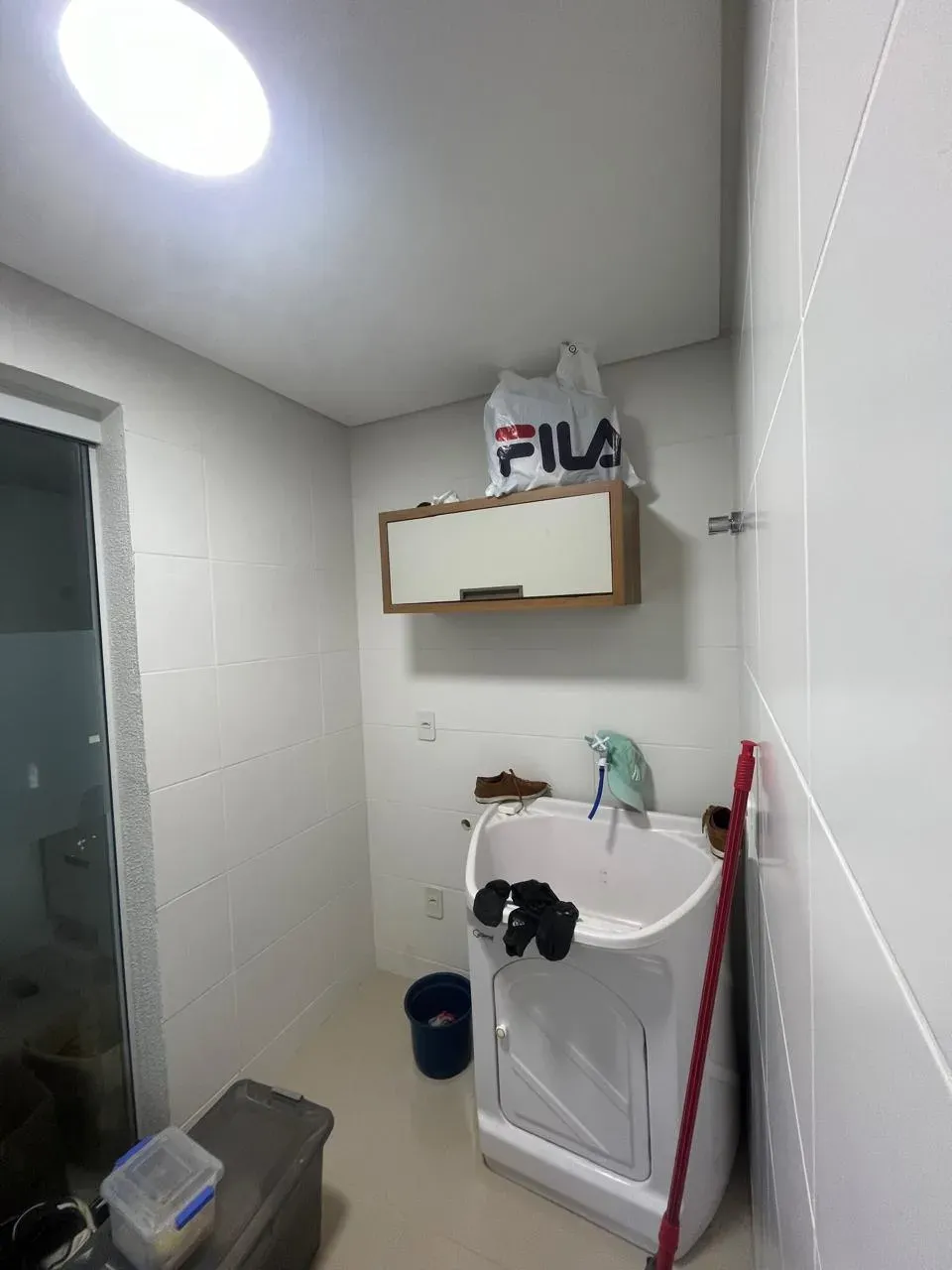 Casa com 4 dormitórios sendo 2 suítes e 2 vagas de garagem em Governador Celso Ramos/SC