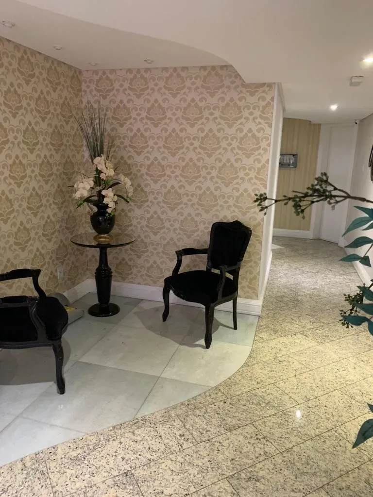 Cobertura duplex com 3 dormitórios na Meia Praia em Itapema/SC