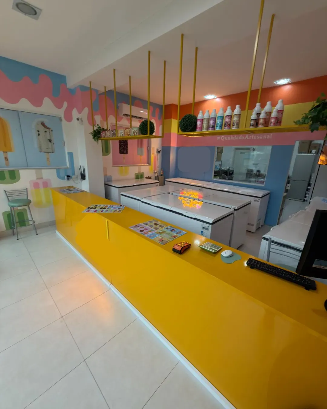 comercial - Imagem 1