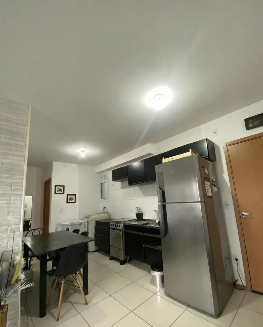 Apartamento com 2 dormitórios e 1 vaga de garagem em Palhoça/SC