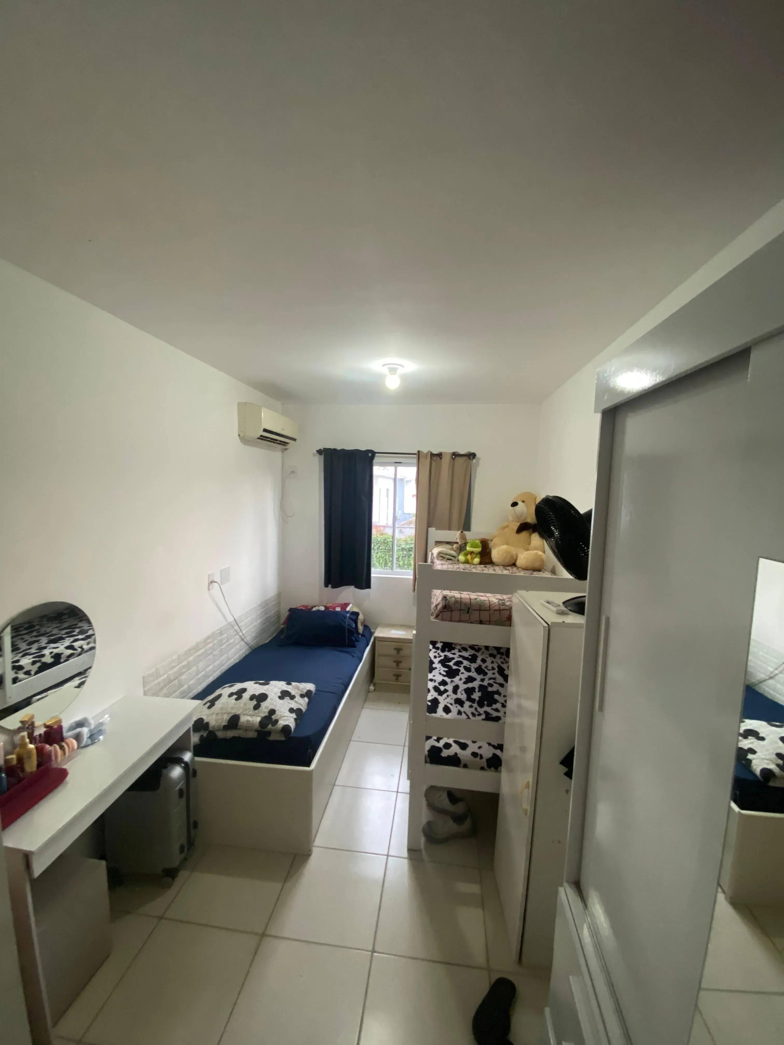 Apartamento com 2 dormitórios e 1 vaga de garagem em Palhoça/SC