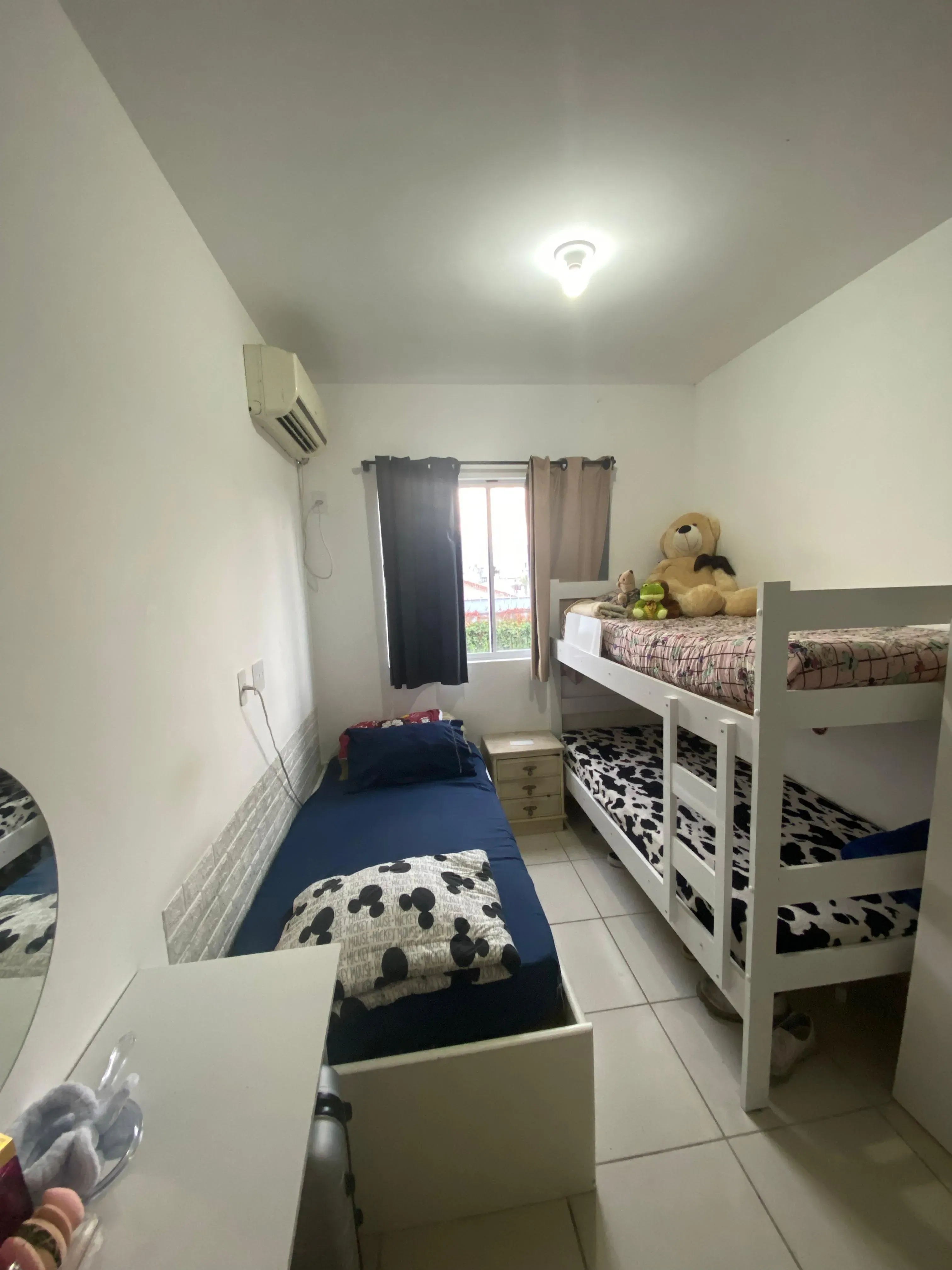 Apartamento com 2 dormitórios e 1 vaga de garagem em Palhoça/SC