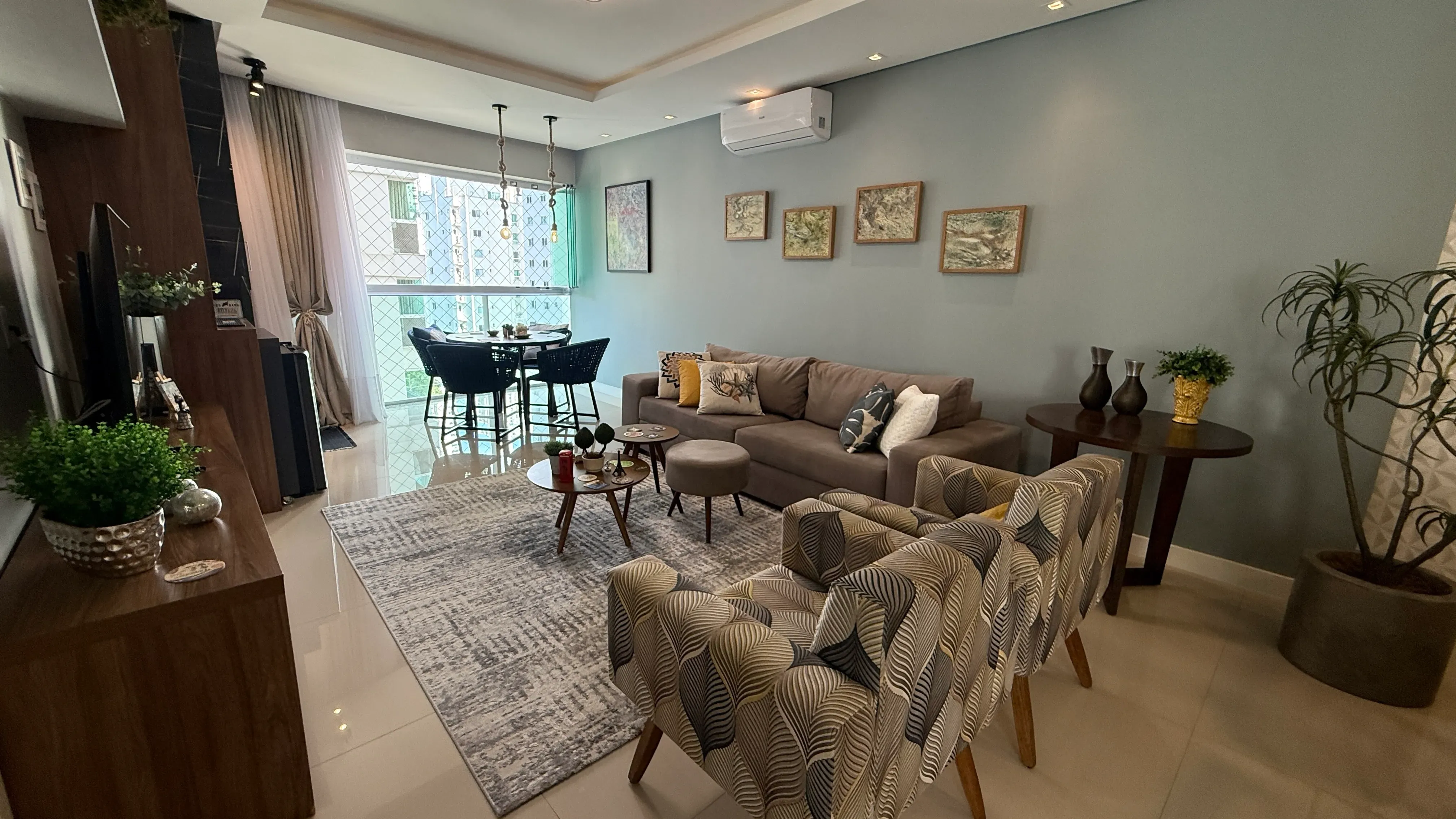 Apartamento à venda no Ed. Carmel Vista Alta – Pioneiros, Balneário Camboriú/SC