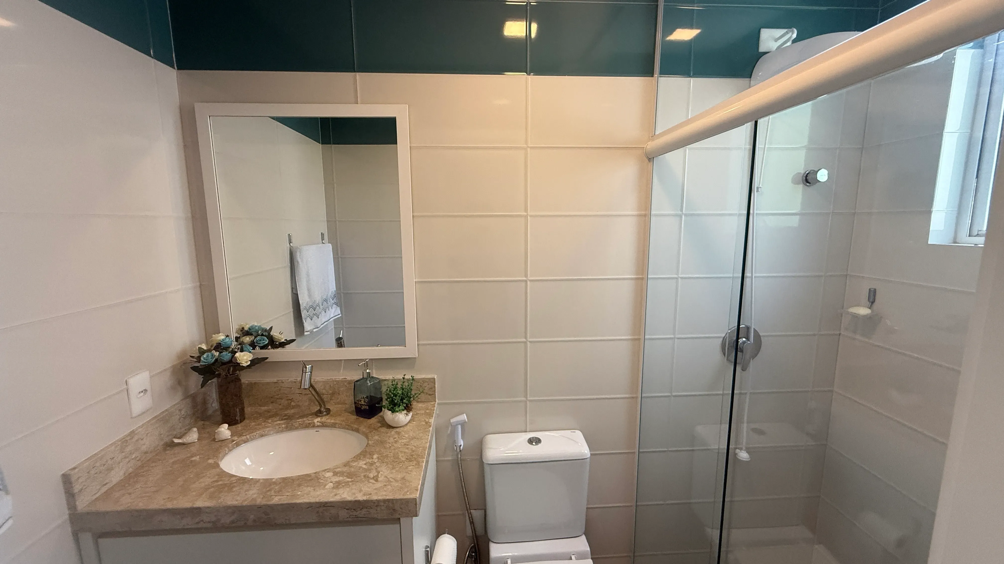 Apartamento à venda no Ed. Carmel Vista Alta – Pioneiros, Balneário Camboriú/SC