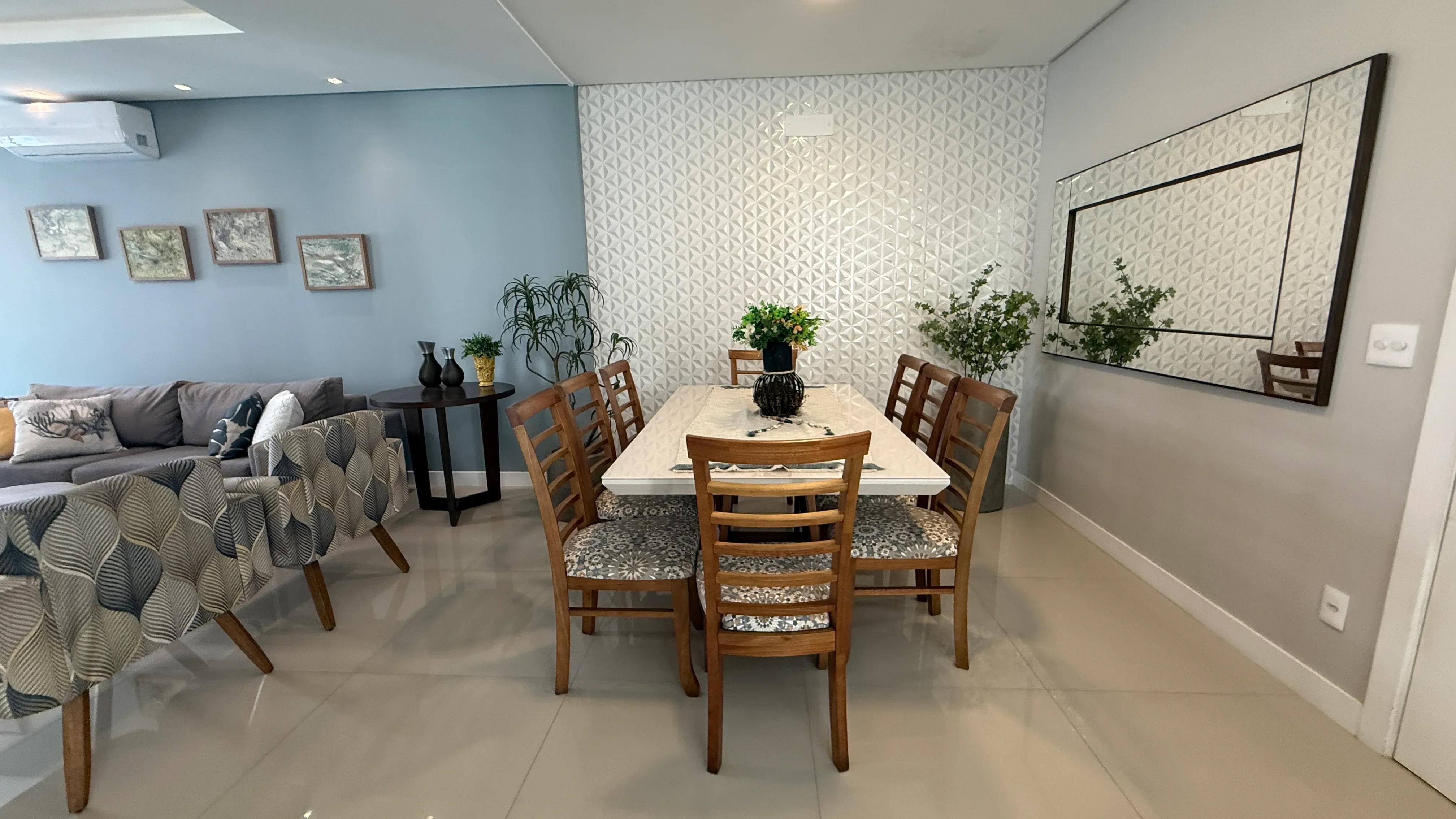 Apartamento à venda no Ed. Carmel Vista Alta – Pioneiros, Balneário Camboriú/SC