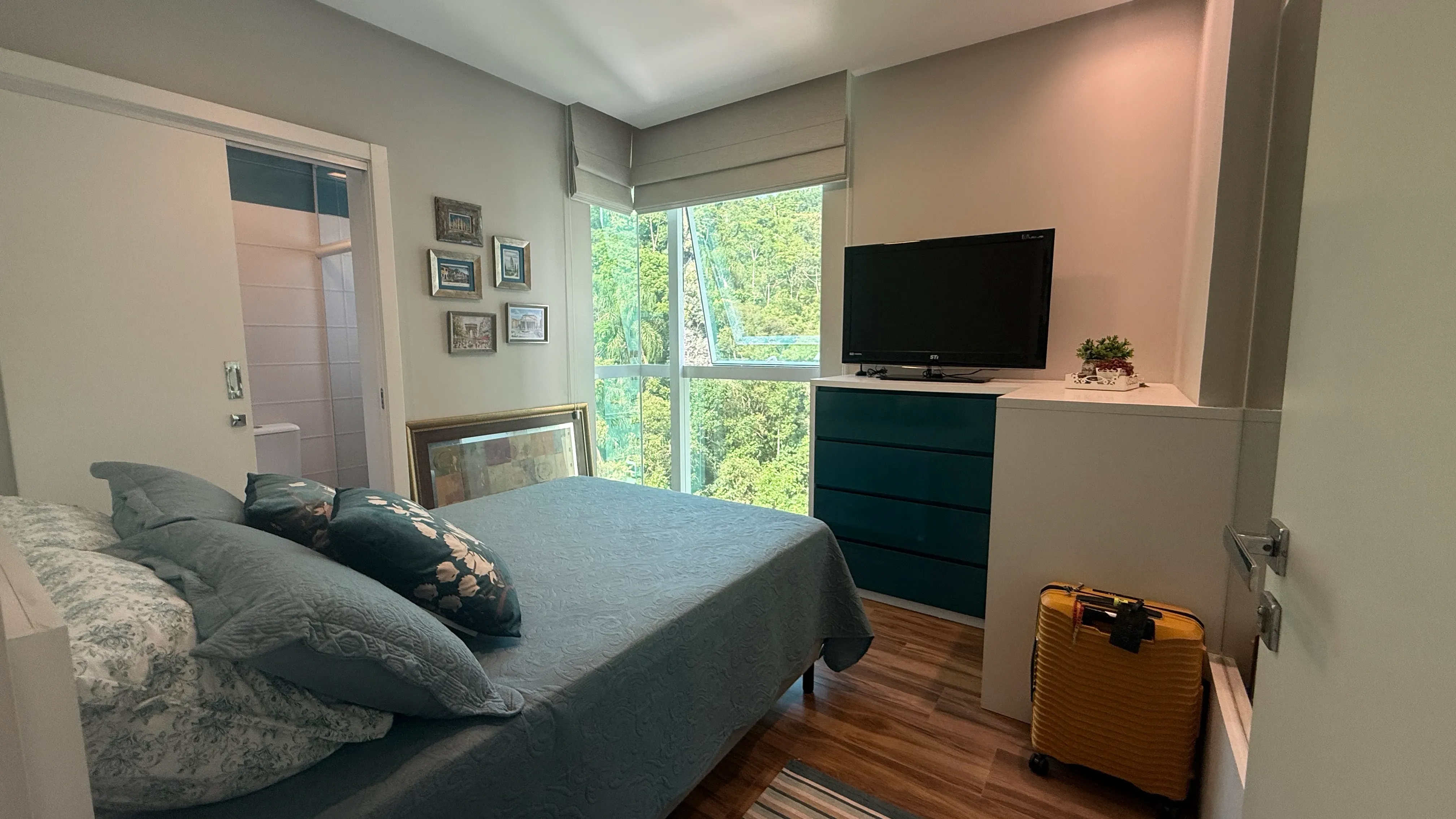 Apartamento à venda no Ed. Carmel Vista Alta – Pioneiros, Balneário Camboriú/SC