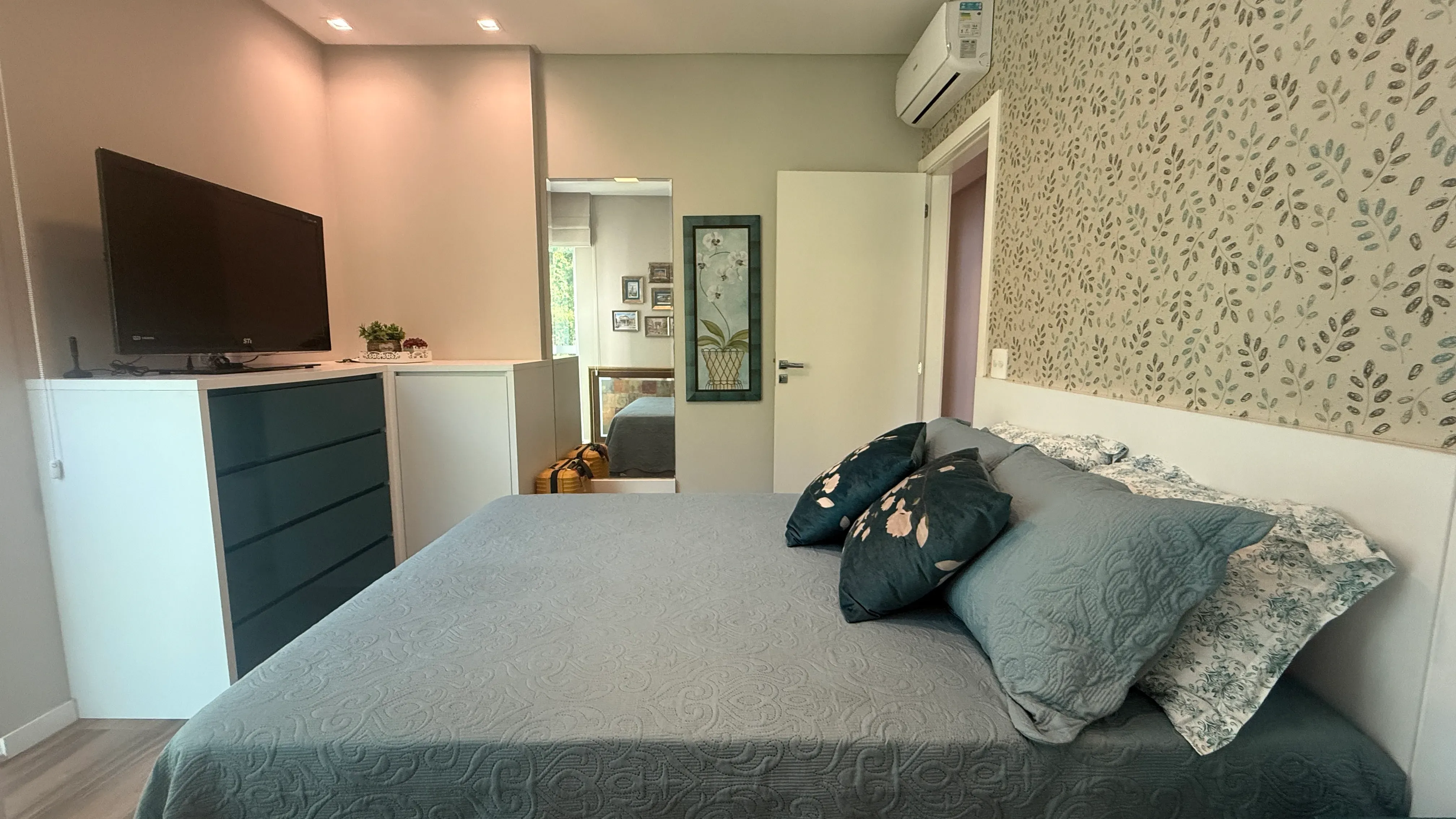 Apartamento à venda no Ed. Carmel Vista Alta – Pioneiros, Balneário Camboriú/SC