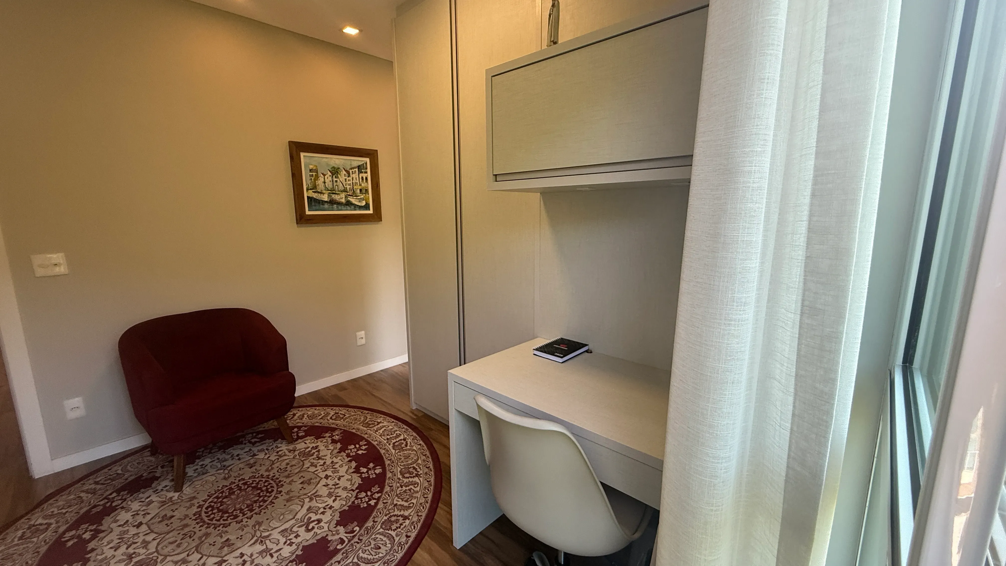 Apartamento à venda no Ed. Carmel Vista Alta – Pioneiros, Balneário Camboriú/SC