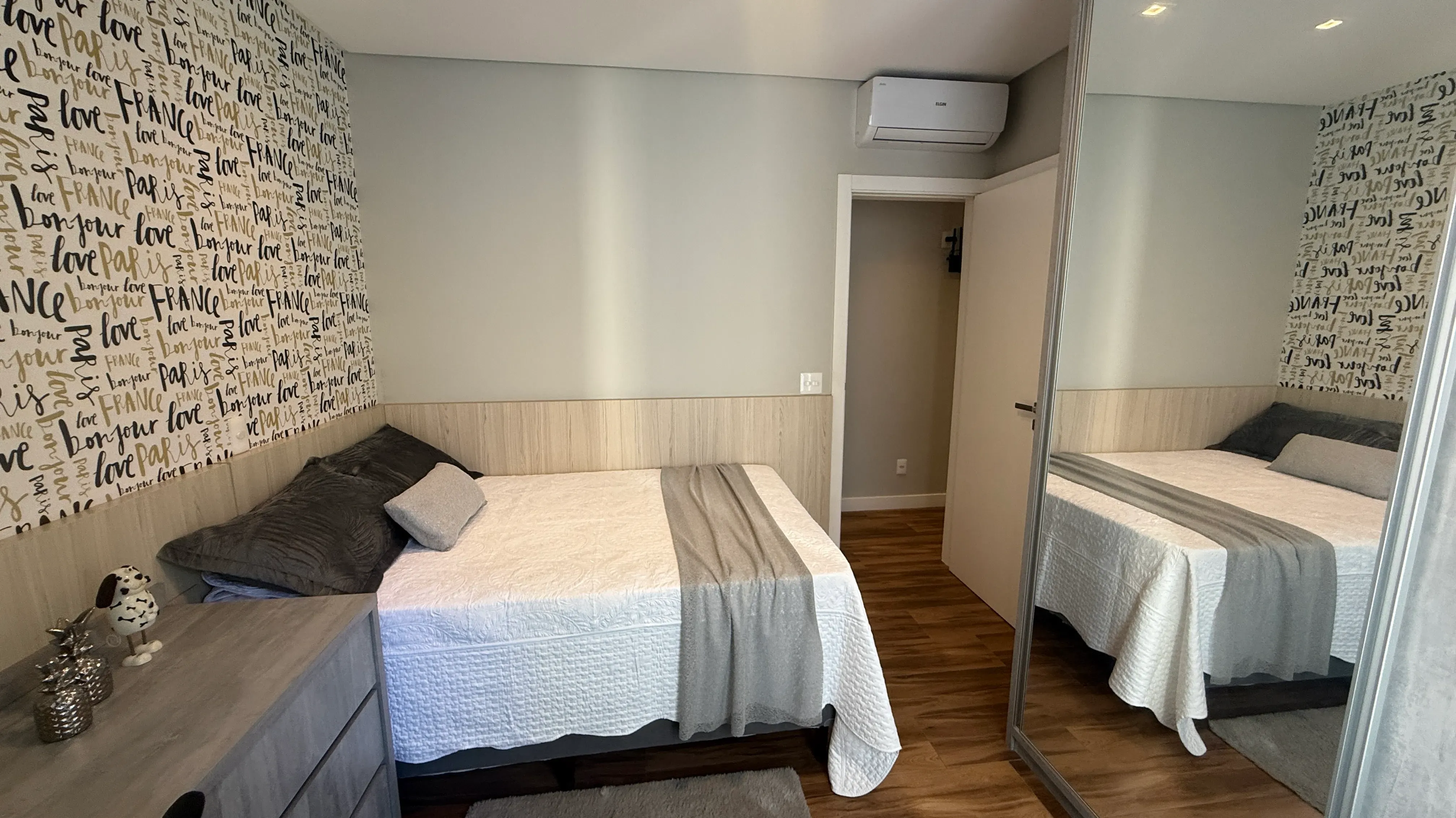 Apartamento à venda no Ed. Carmel Vista Alta – Pioneiros, Balneário Camboriú/SC