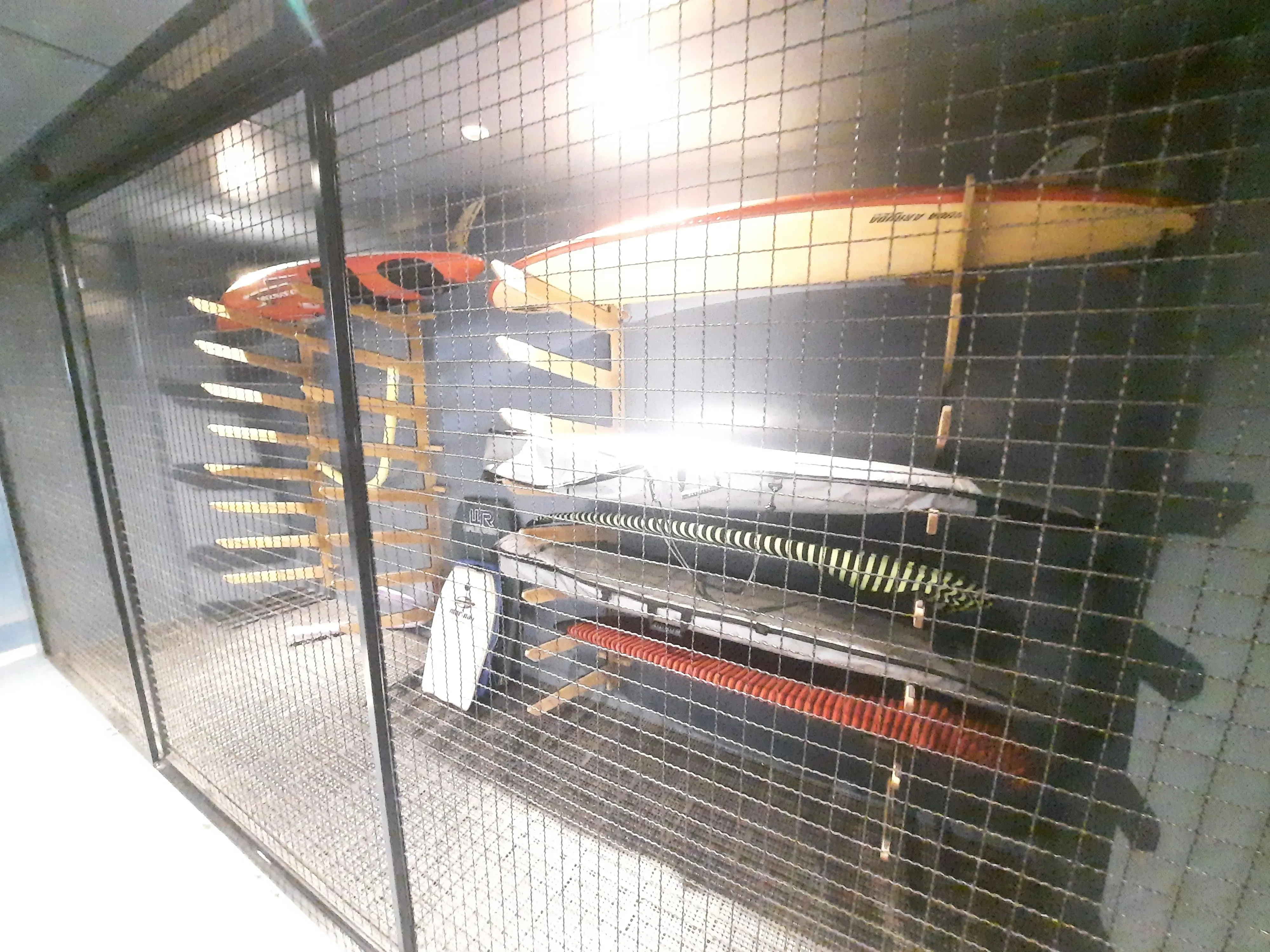 Apartamento com 1 dormitório e 1 vaga de garagem em Florianópolis/SC