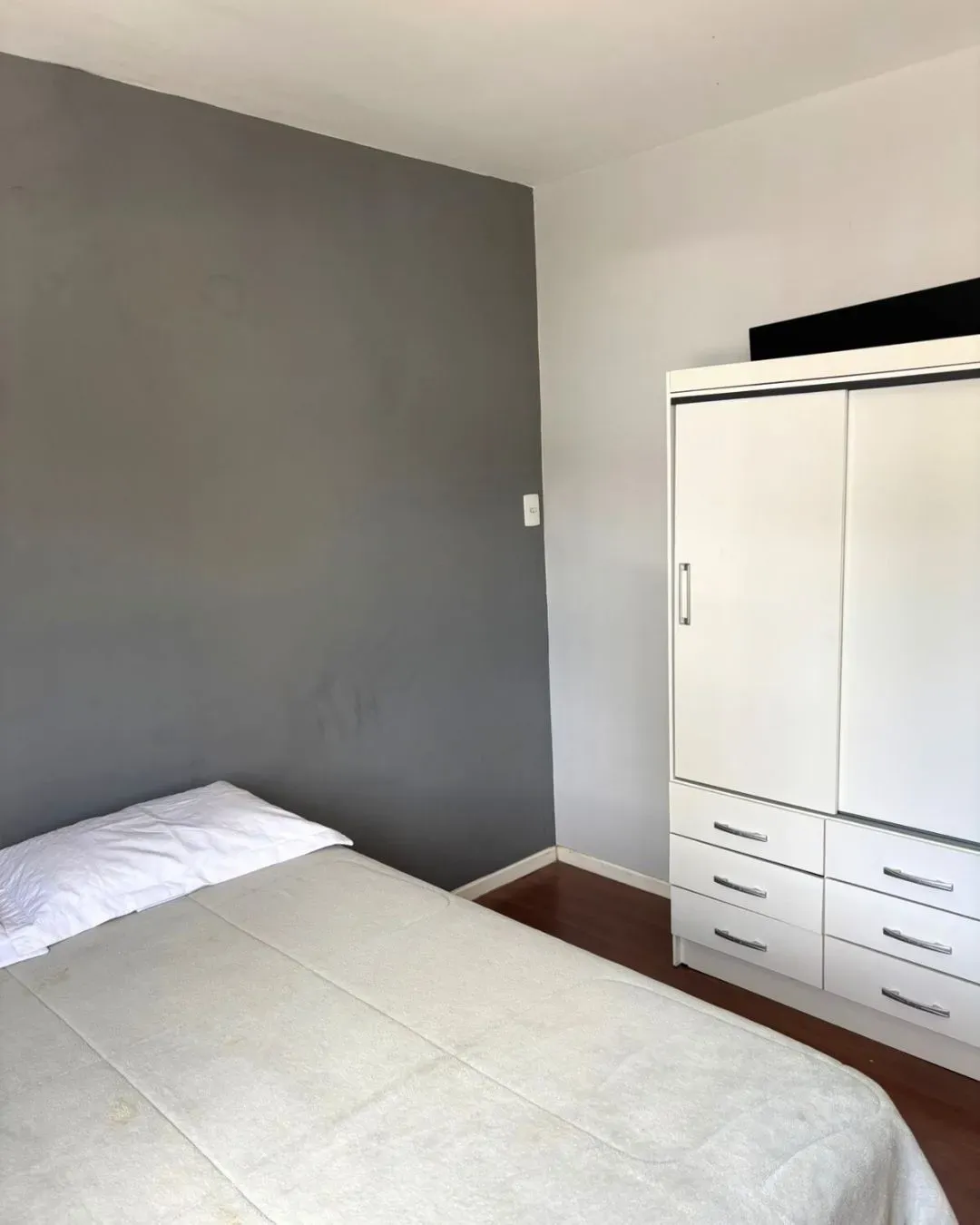 Apartamento com 2 dormitórios e 1 vaga de garagem em Itajaí/SC