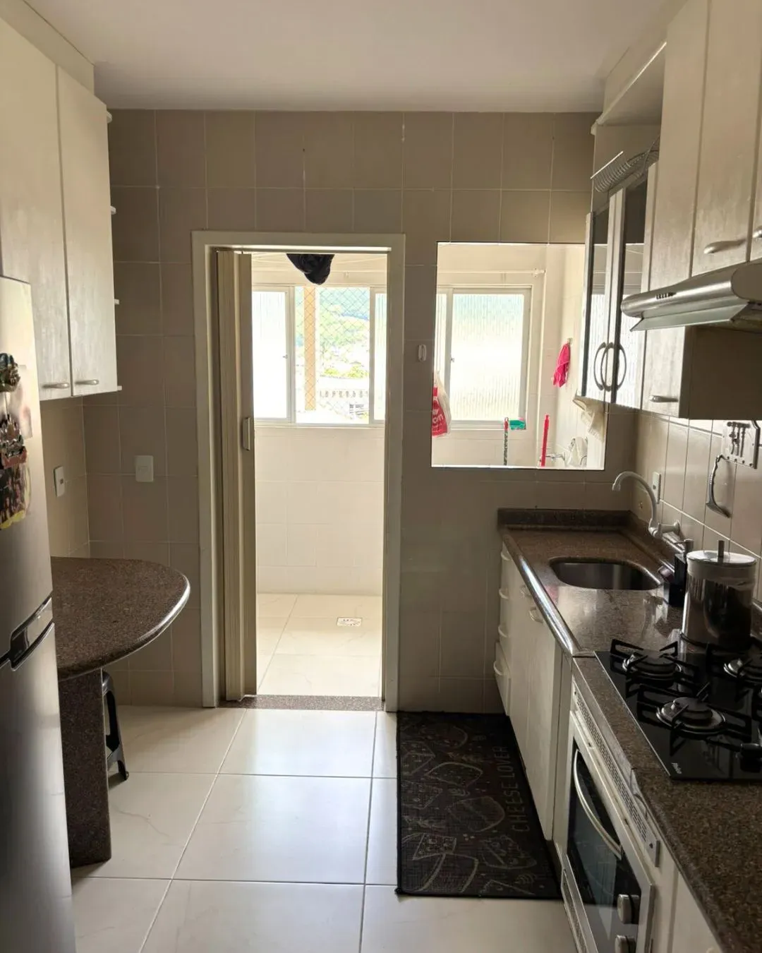 Apartamento com 2 dormitórios e 1 vaga de garagem em Itajaí/SC