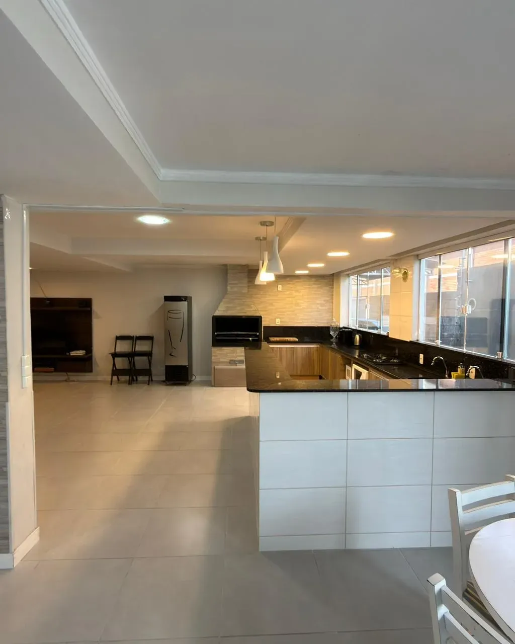 Apartamento com 2 dormitórios e 1 vaga de garagem em Itajaí/SC