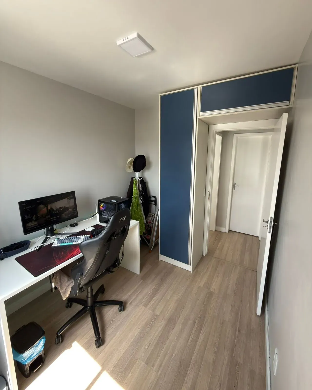 Apartamento com 2 dormitórios e 1 vaga de garagem em Itajaí/SC