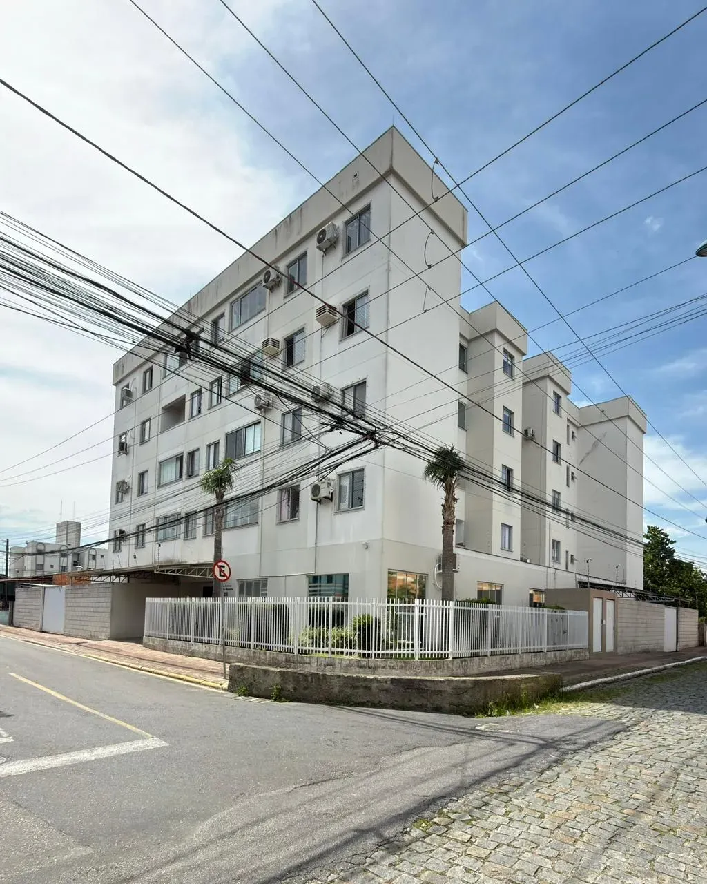 Apartamento com 2 dormitórios e 1 vaga de garagem em Itajaí/SC