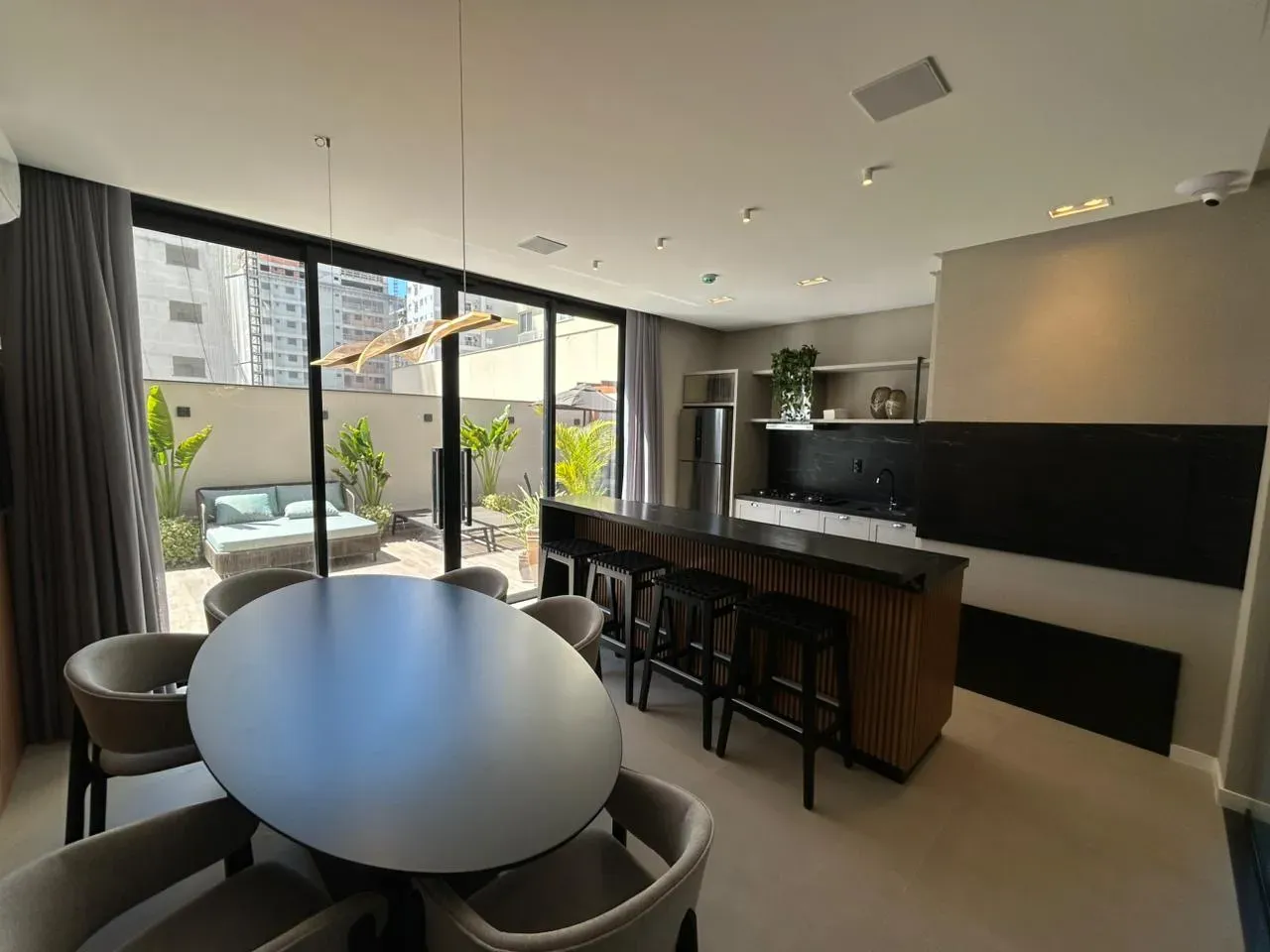 Apartamento pronto para morar 1 dormitório + 1 suíte Sam Miguel - Morretes Itapema/SC