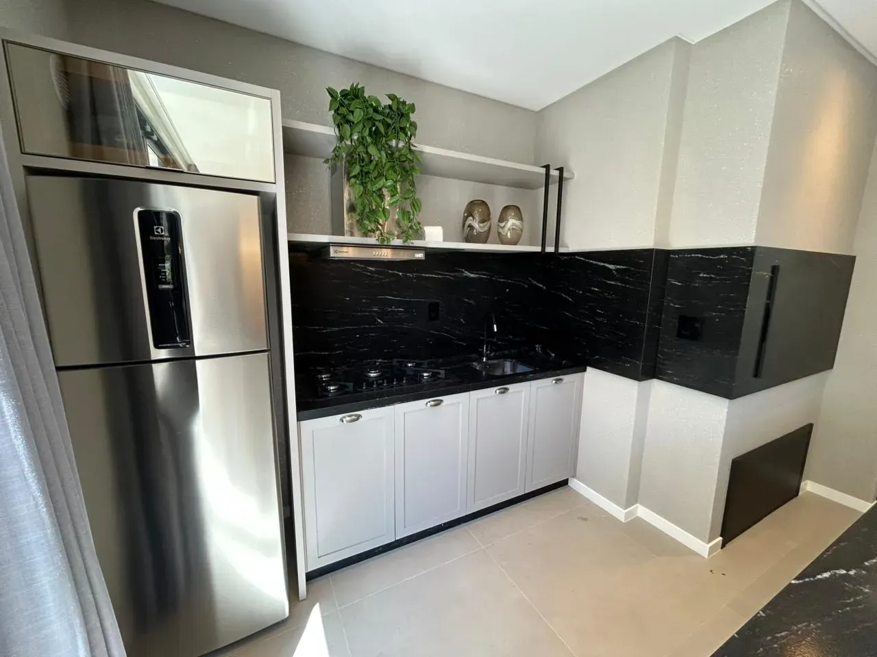 Apartamento pronto para morar 1 dormitório + 1 suíte Sam Miguel - Morretes Itapema/SC