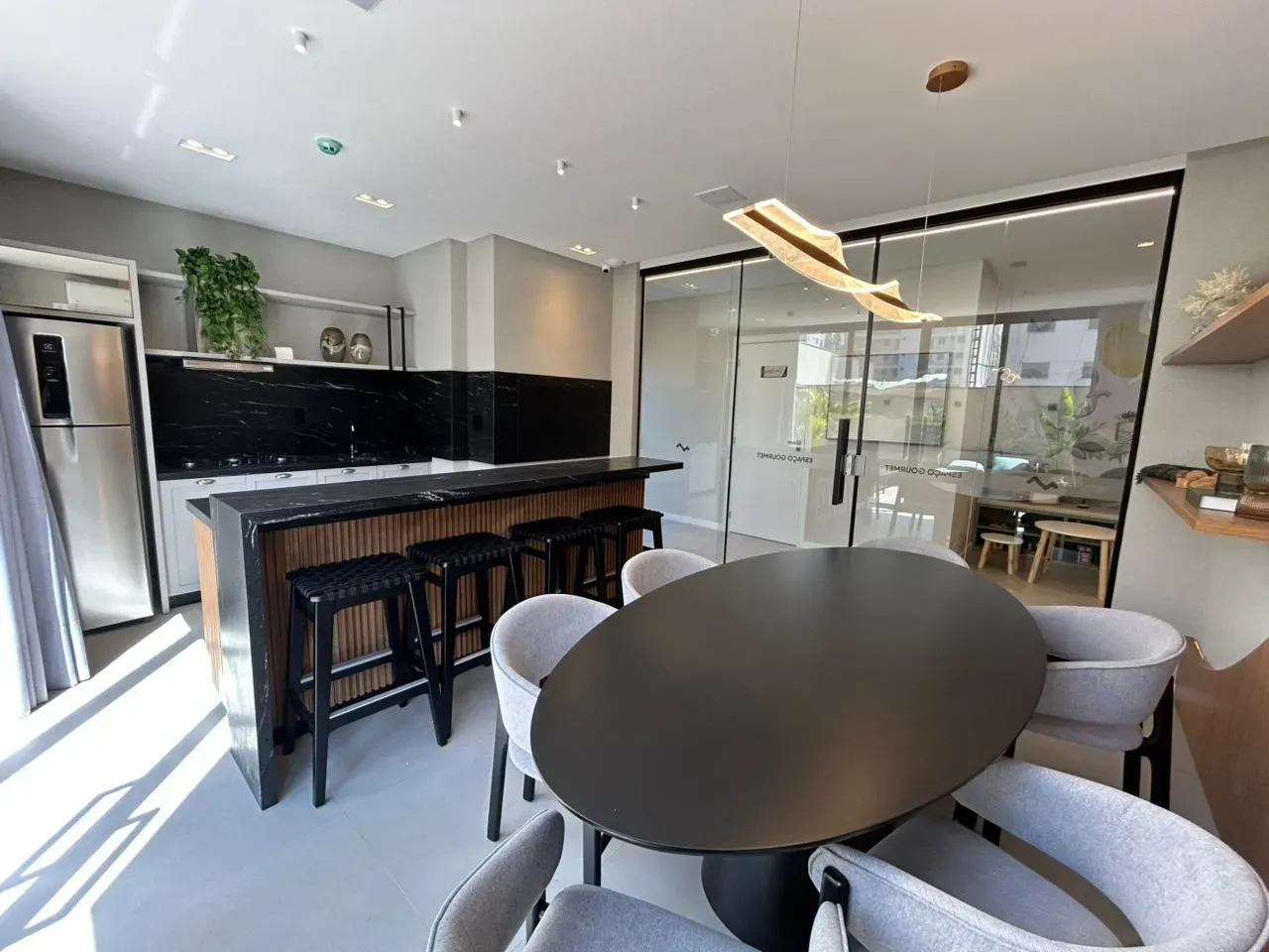 Apartamento pronto para morar 1 dormitório + 1 suíte Sam Miguel - Morretes Itapema/SC