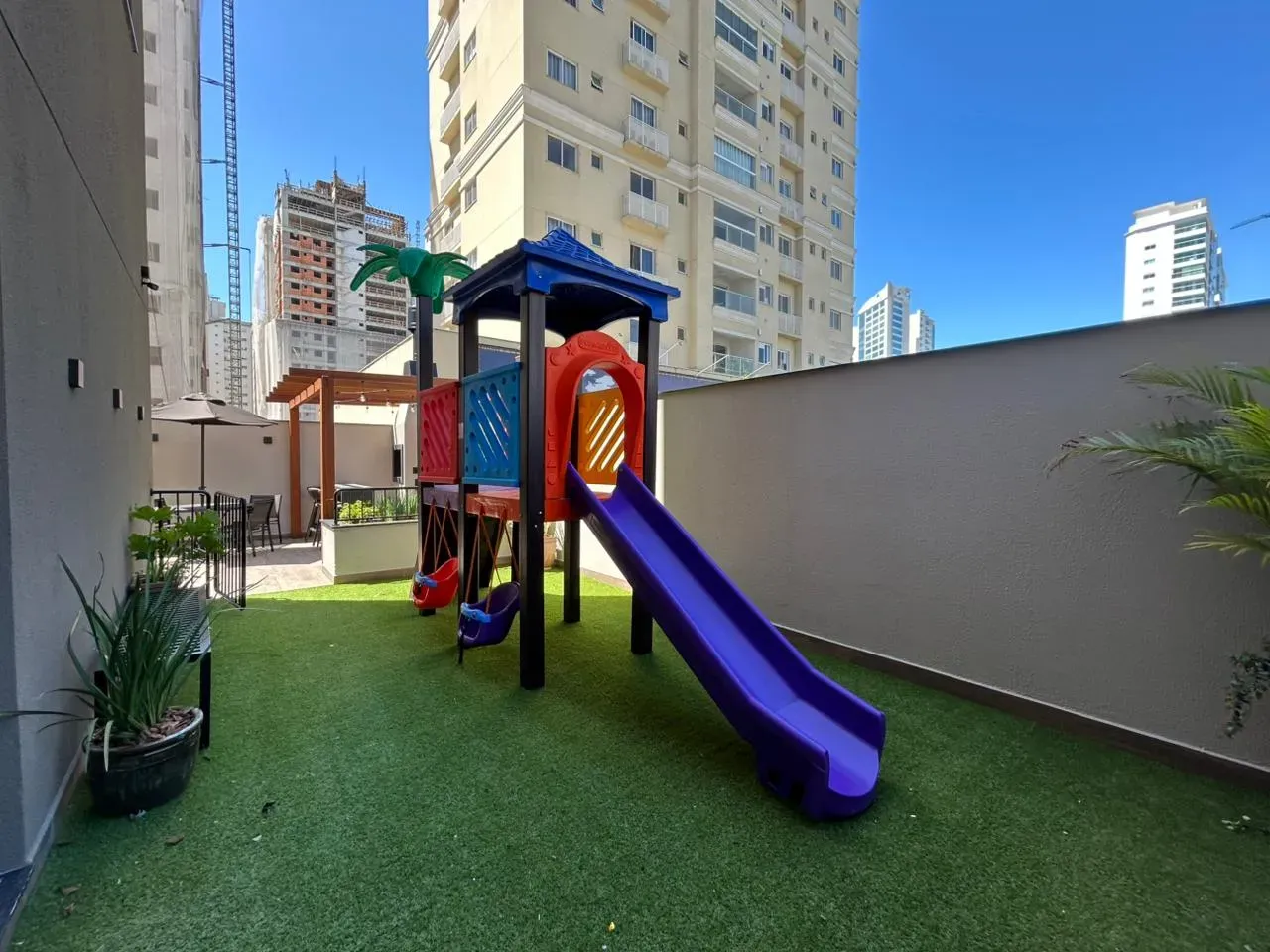 Apartamento pronto para morar 1 dormitório + 1 suíte Sam Miguel - Morretes Itapema/SC
