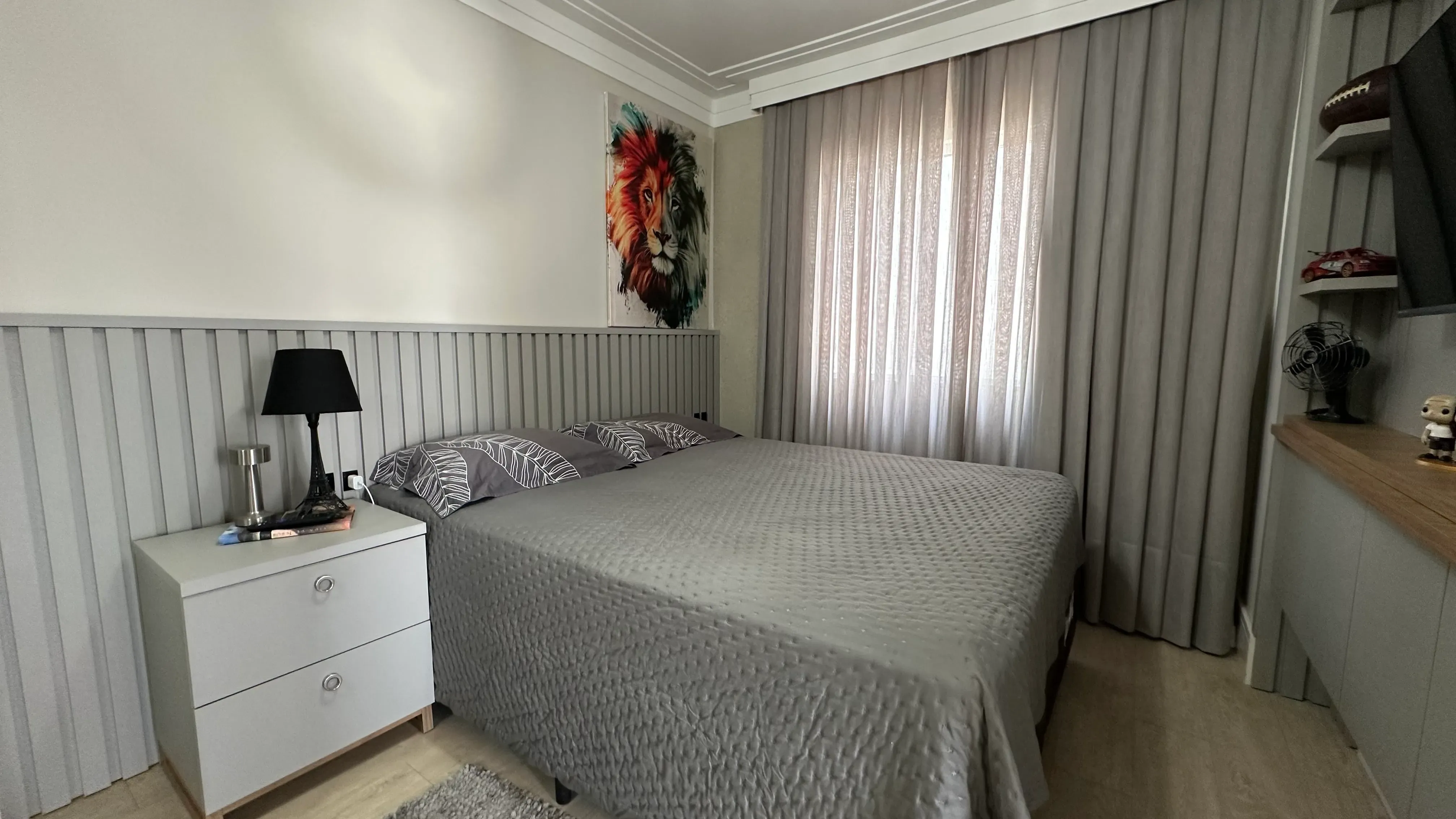 Casa com 4 dormitórios sendo 2 suítes e 4 vagas de garagem em Camboriú/SC