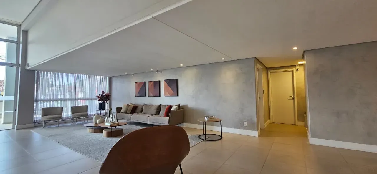 Apartamento com 3 dormitórios sendo 2 suíte e 2 vaga de garagem em Florianópolis/SC