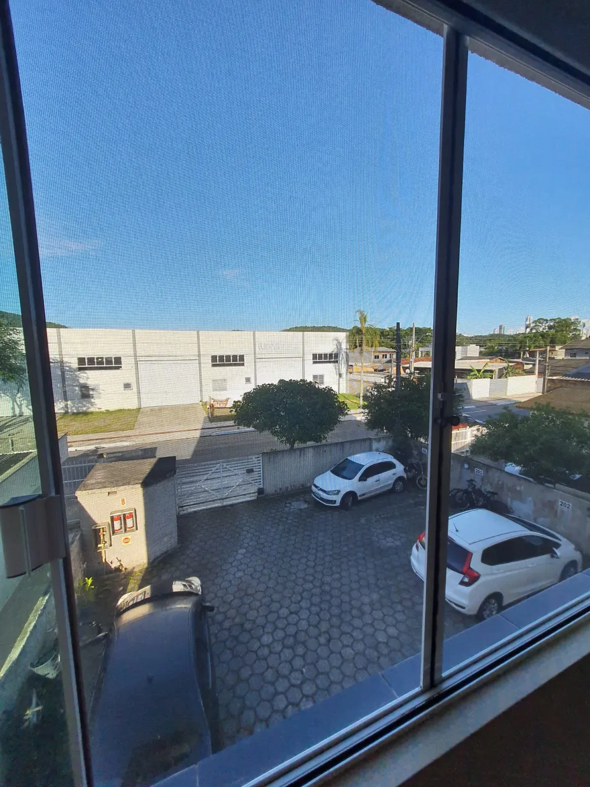 Apartamento com 2 dormitórios e 1 vaga de garagem em Balneário Camboriú/SC