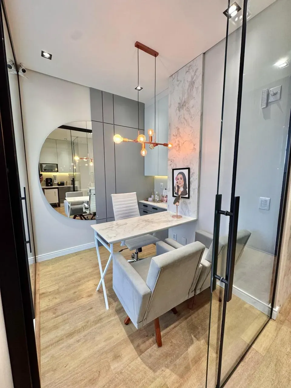 Sala comercial com 1 vaga de garagem em Itajaí/SC