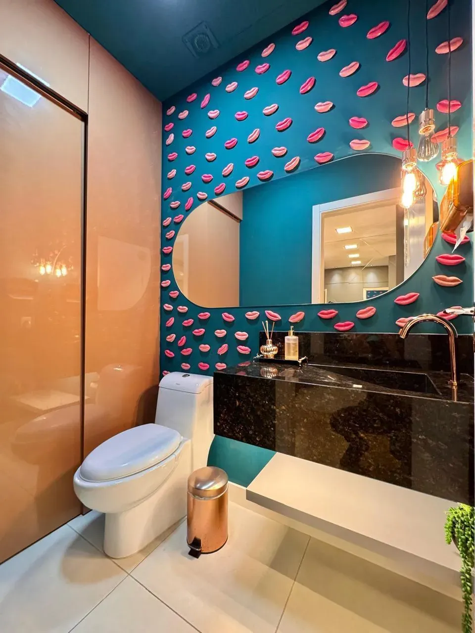 Sala comercial com 1 vaga de garagem em Itajaí/SC